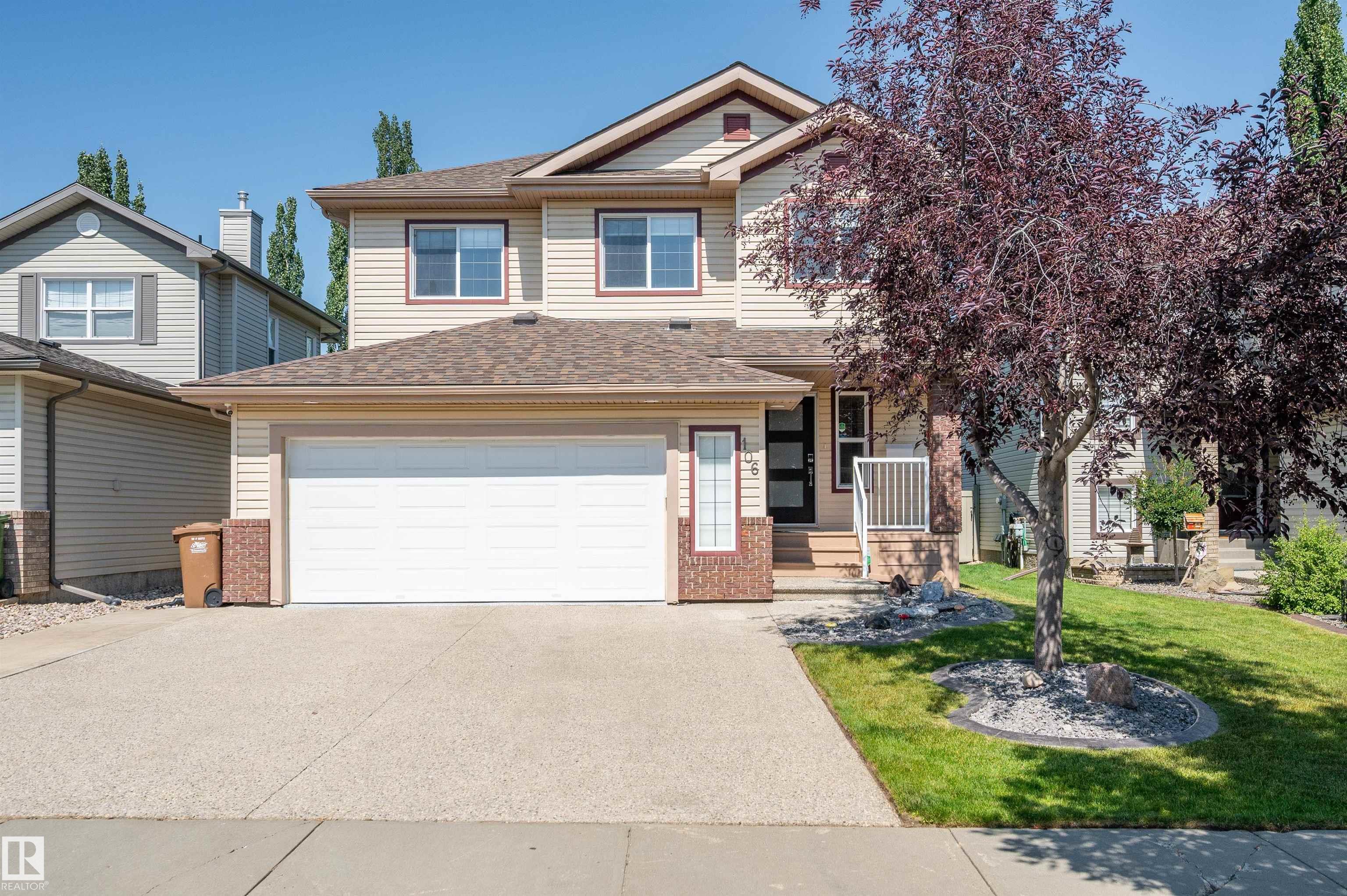 106 EASTGATE Way, E4451612, Alberta,