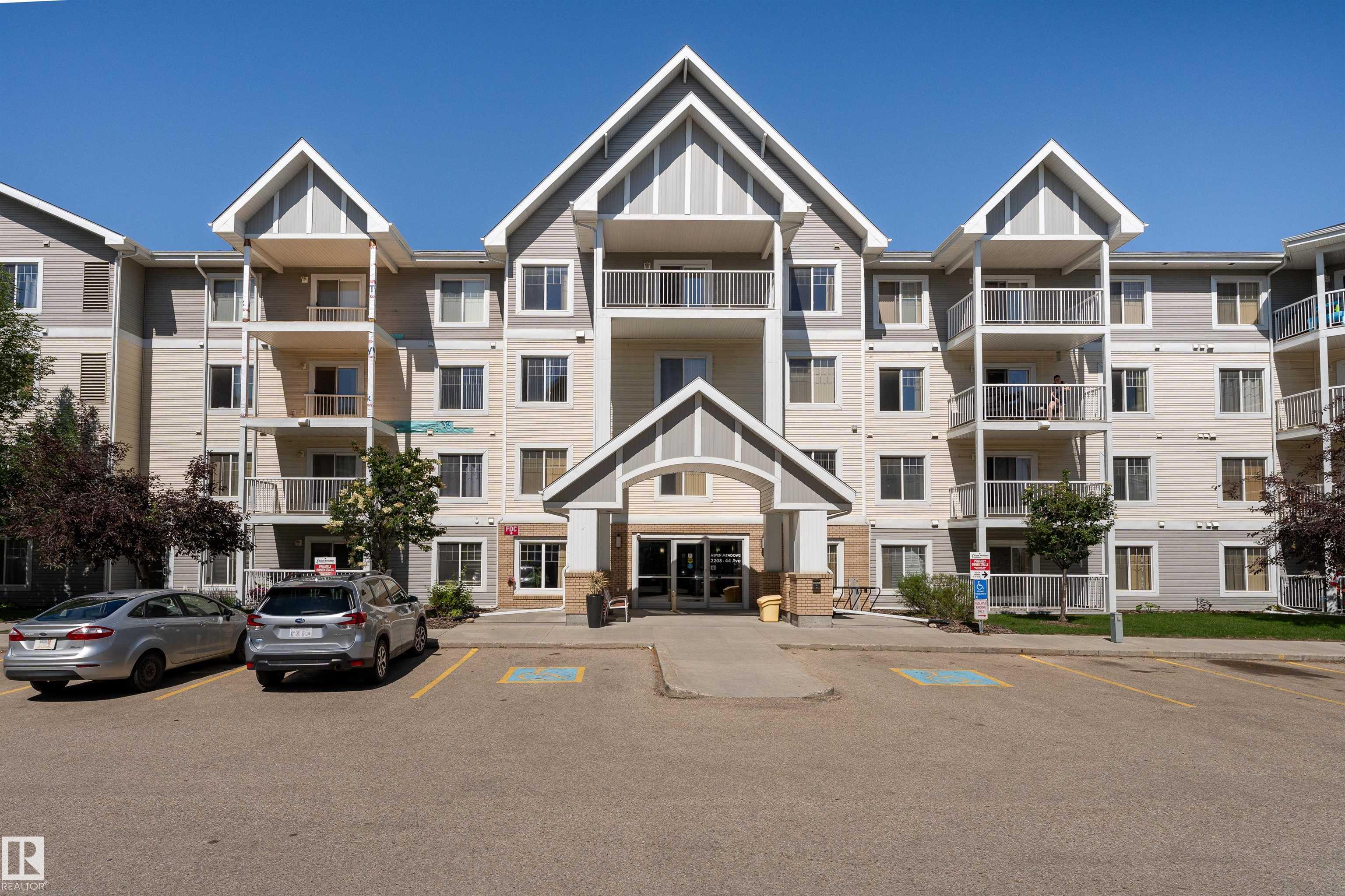 303 2208 44 Avenue, E4451616, Alberta,