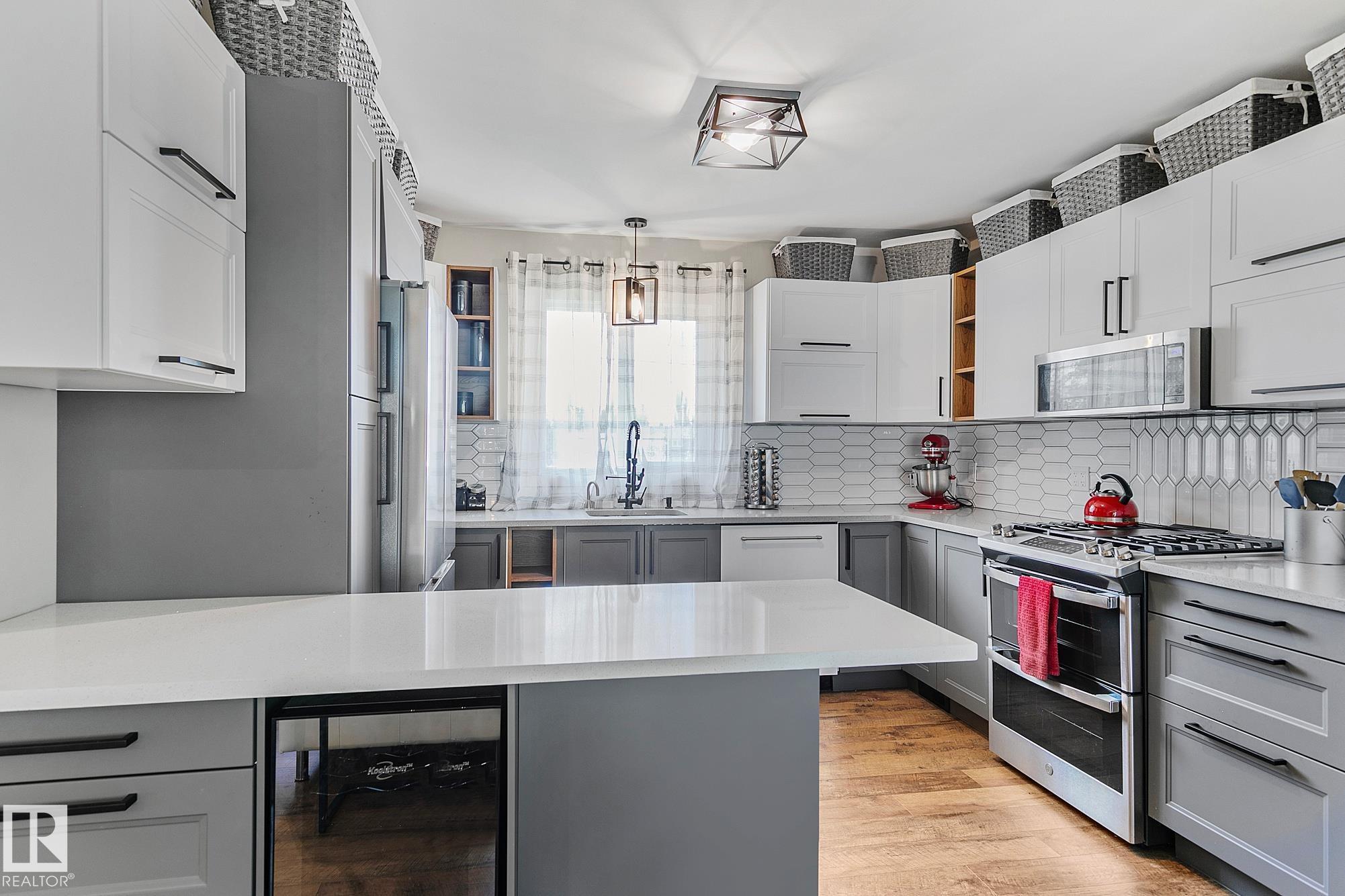 7531 76 Avenue, E4451664, Alberta,