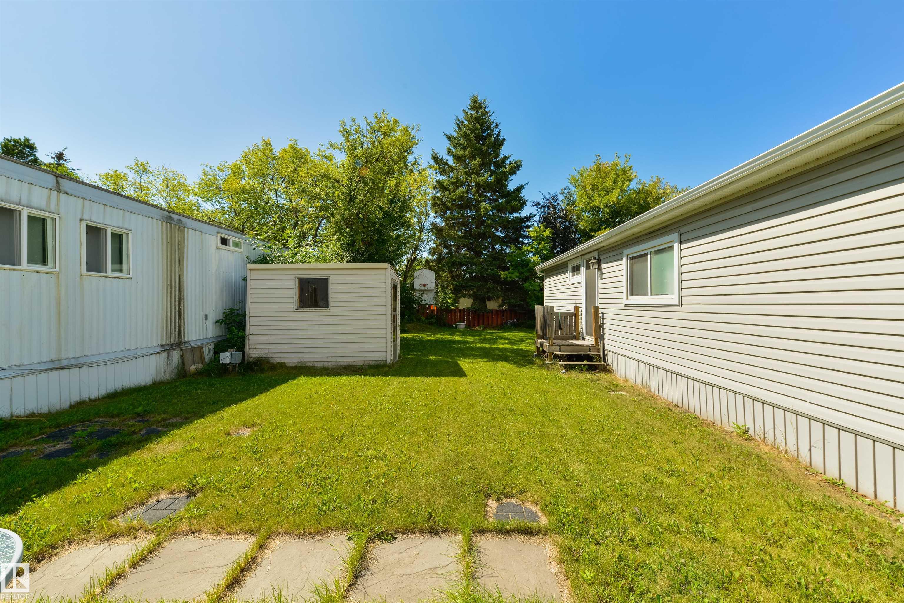 41 The Parkway, E4451794, Alberta,