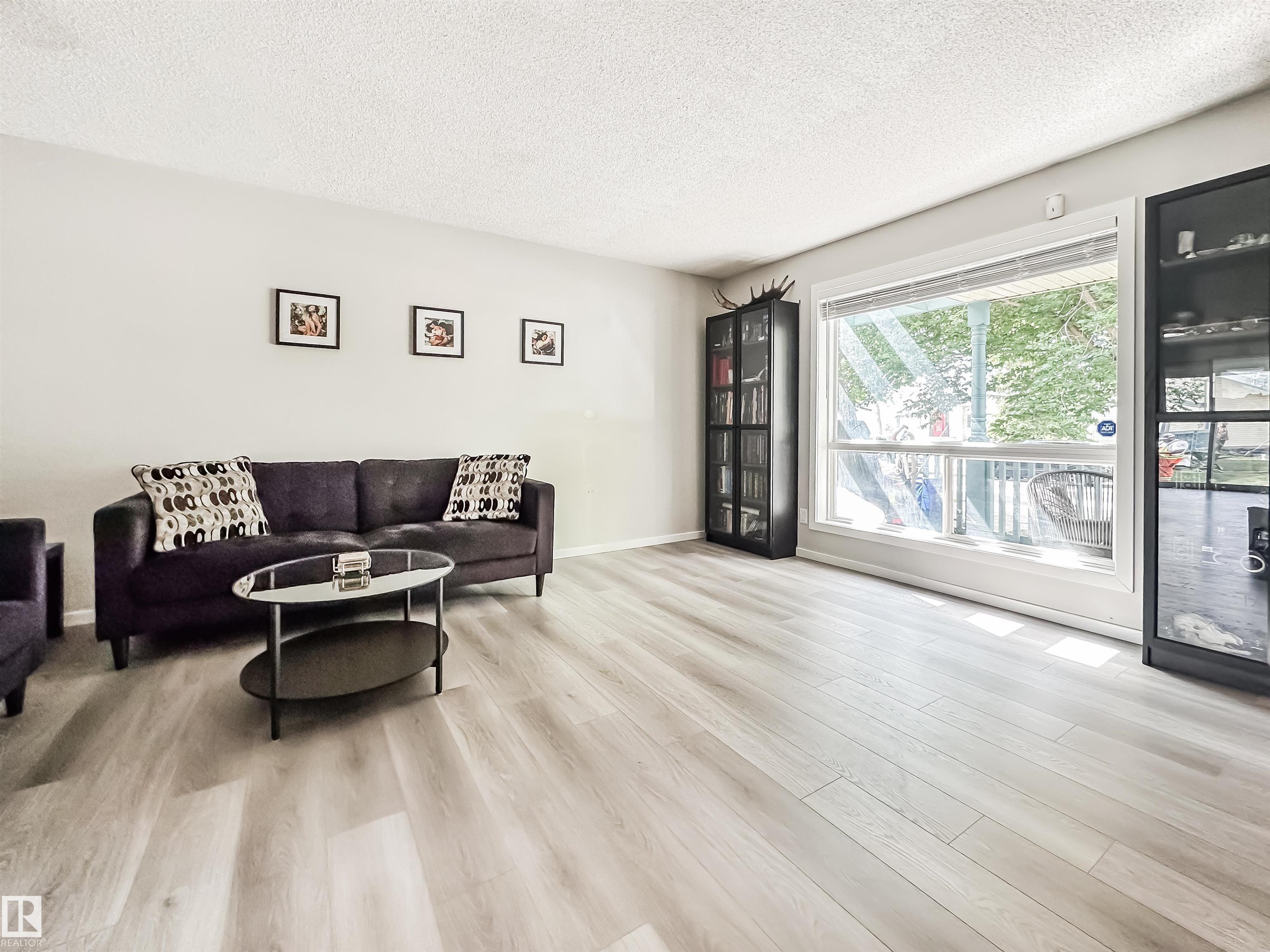 Fourth View of 26 10909 106 Street, Central Mcdougall, Edmonton, Alberta, T5H 4M7