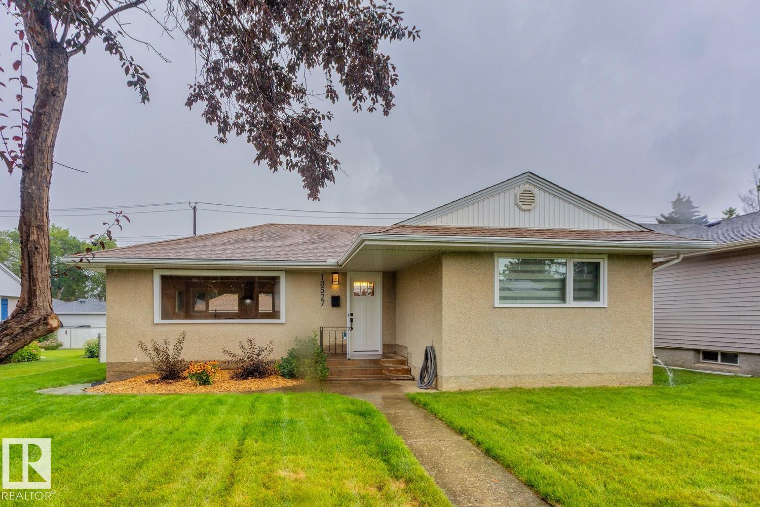 10527 52 Street NW, E4451889, Alberta,