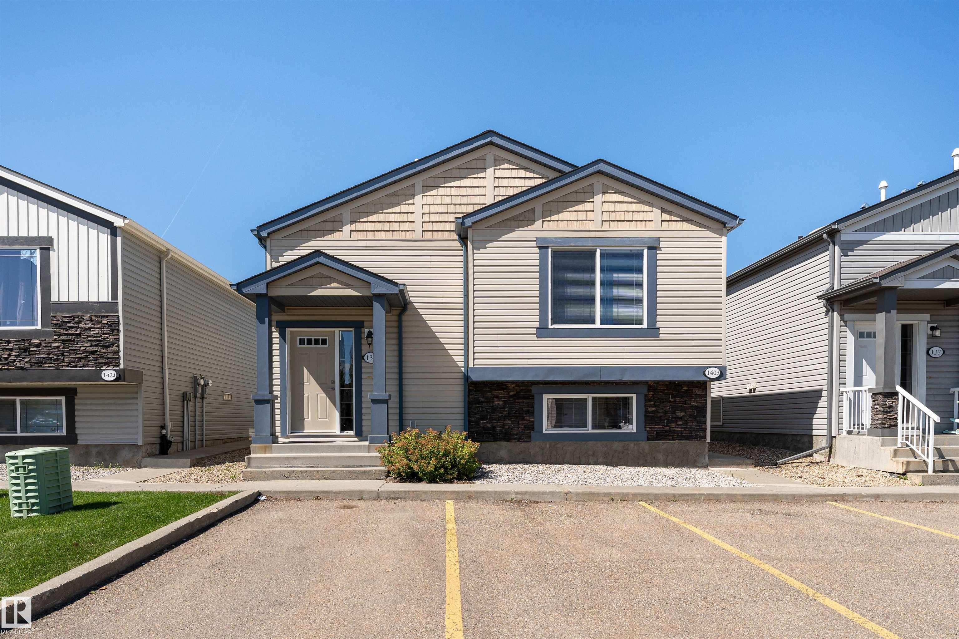 139 142 SELKIRK Place, E4451943, Alberta,