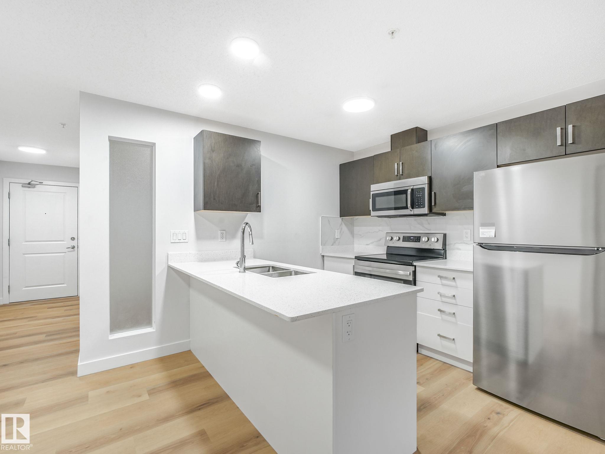 121 5515 7 Avenue, E4451983, Alberta,