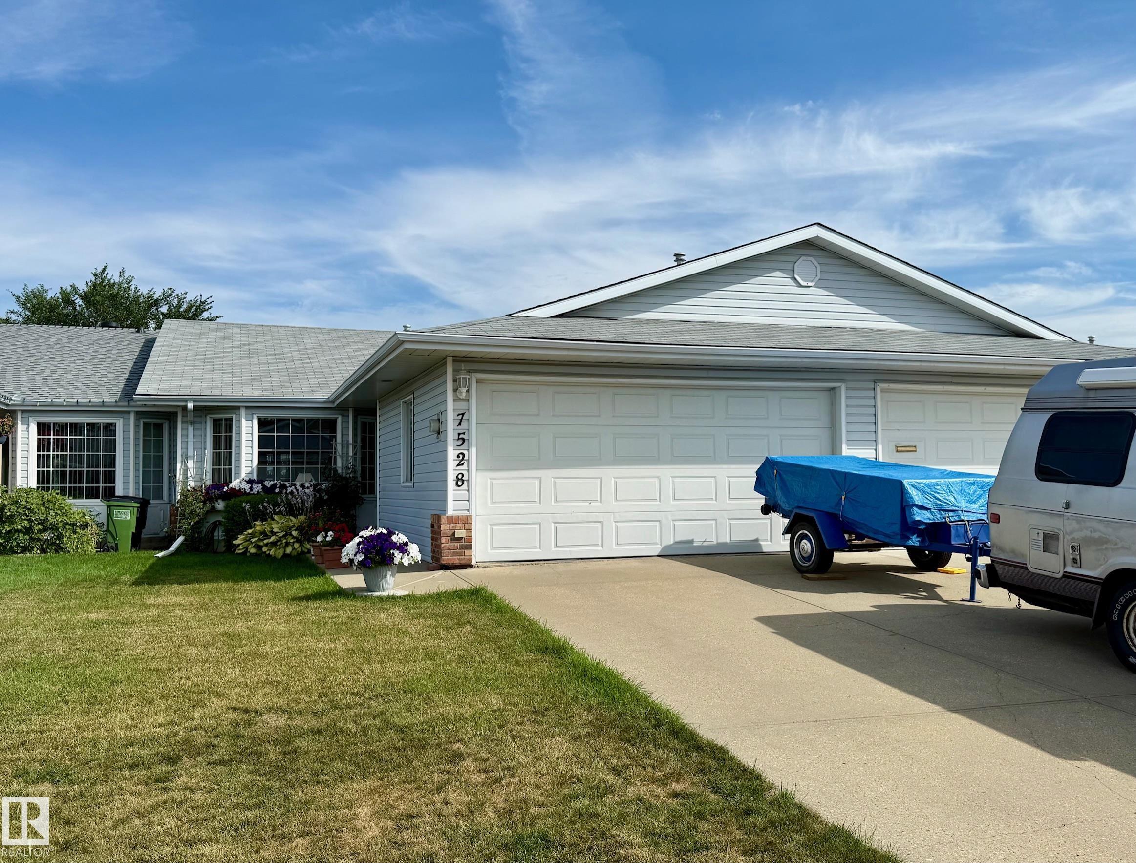 7528 137A Avenue, E4452013, Alberta,