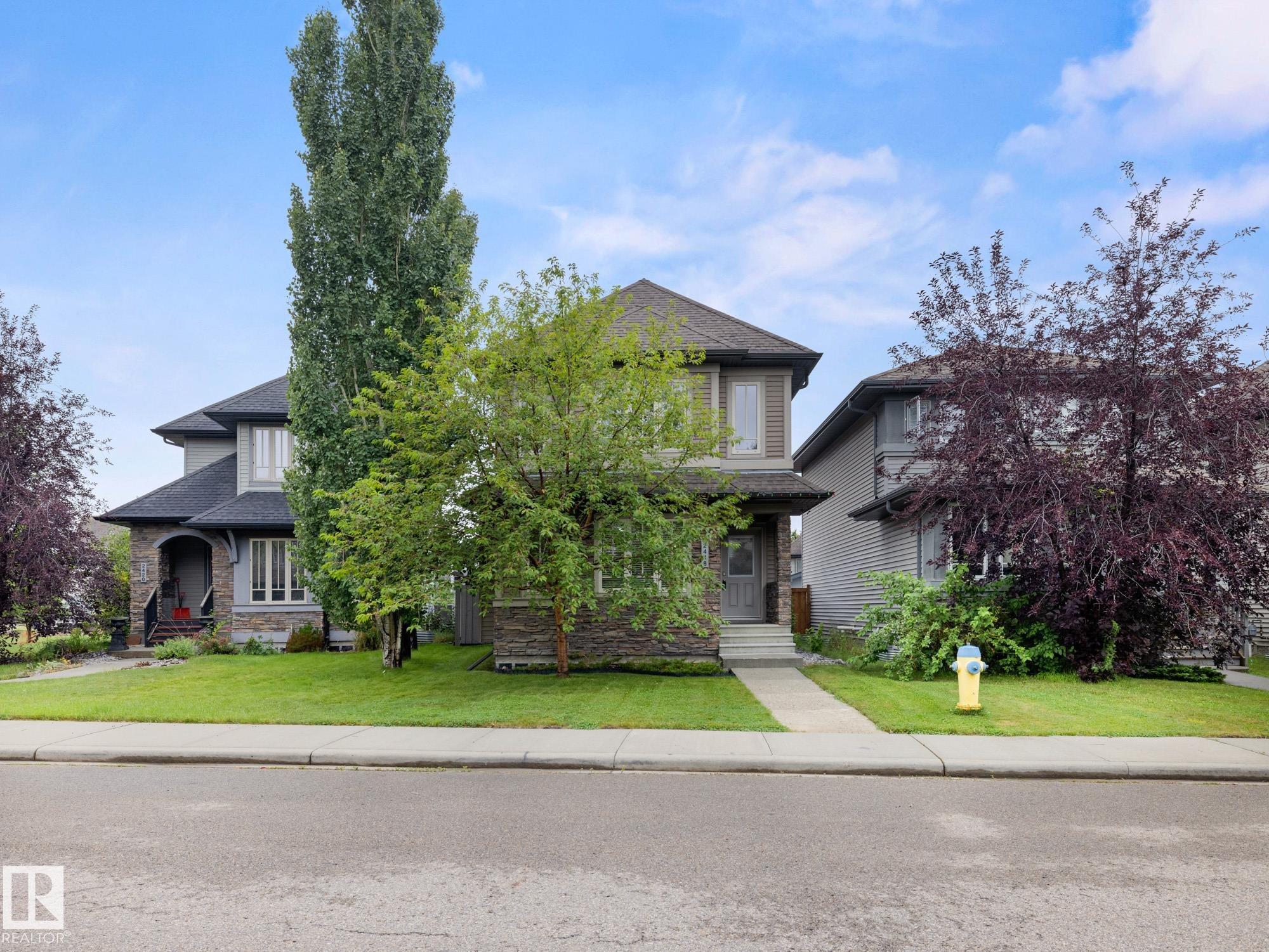 2418 AUSTIN Crescent, E4452018, Alberta,