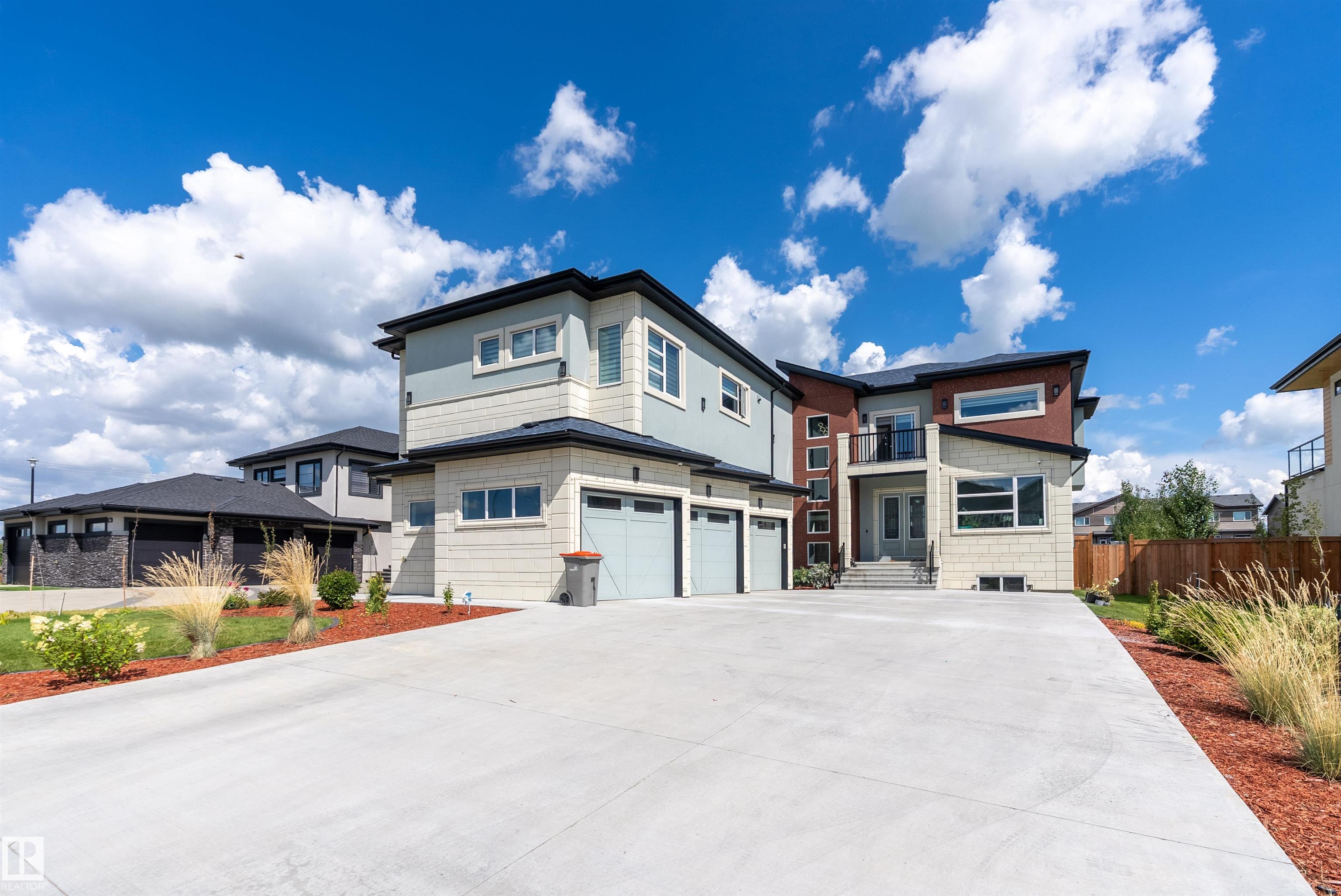 5811 28 Street, E4452019, Alberta,