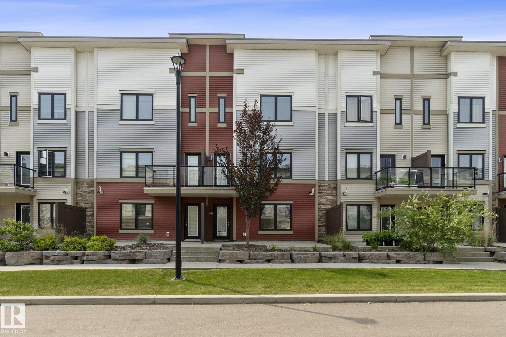 99 804 WELSH Drive, E4452101, Alberta,