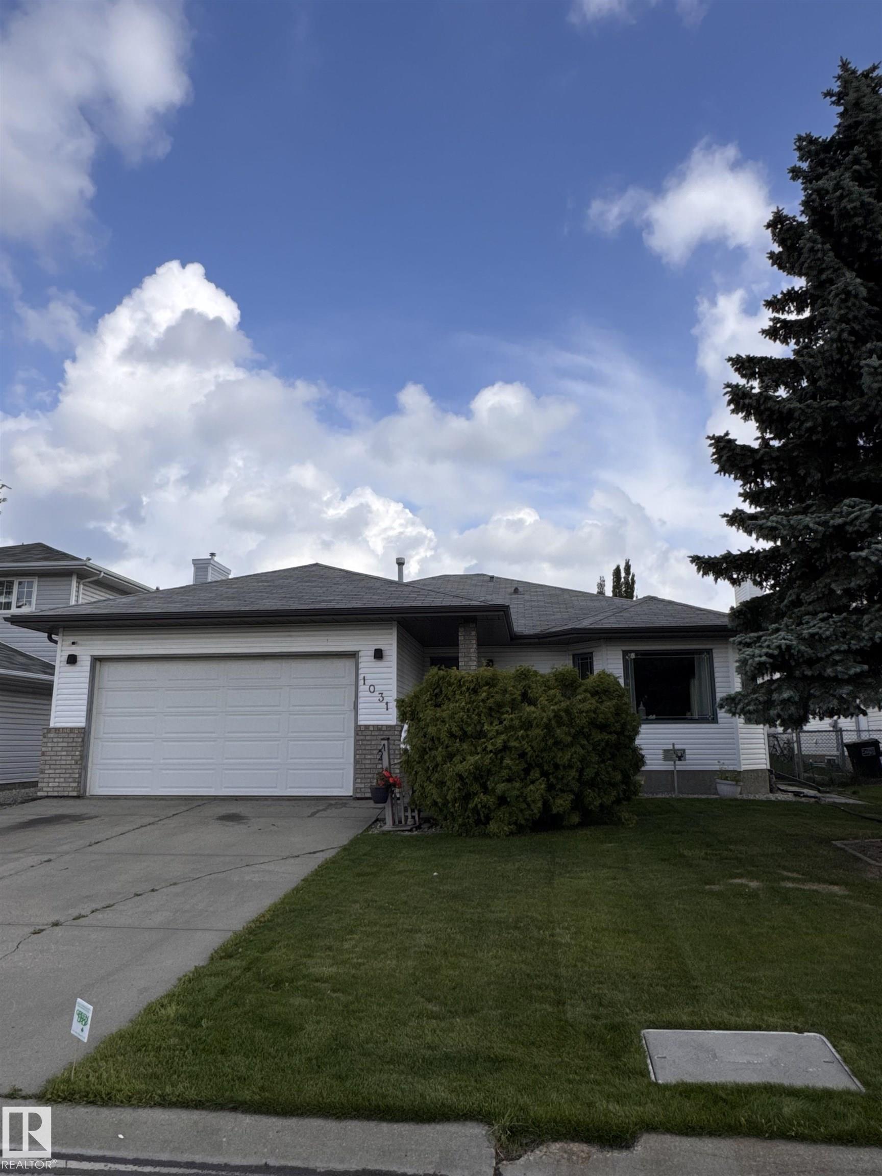 1031 JAMES Crescent, E4452148, Alberta,