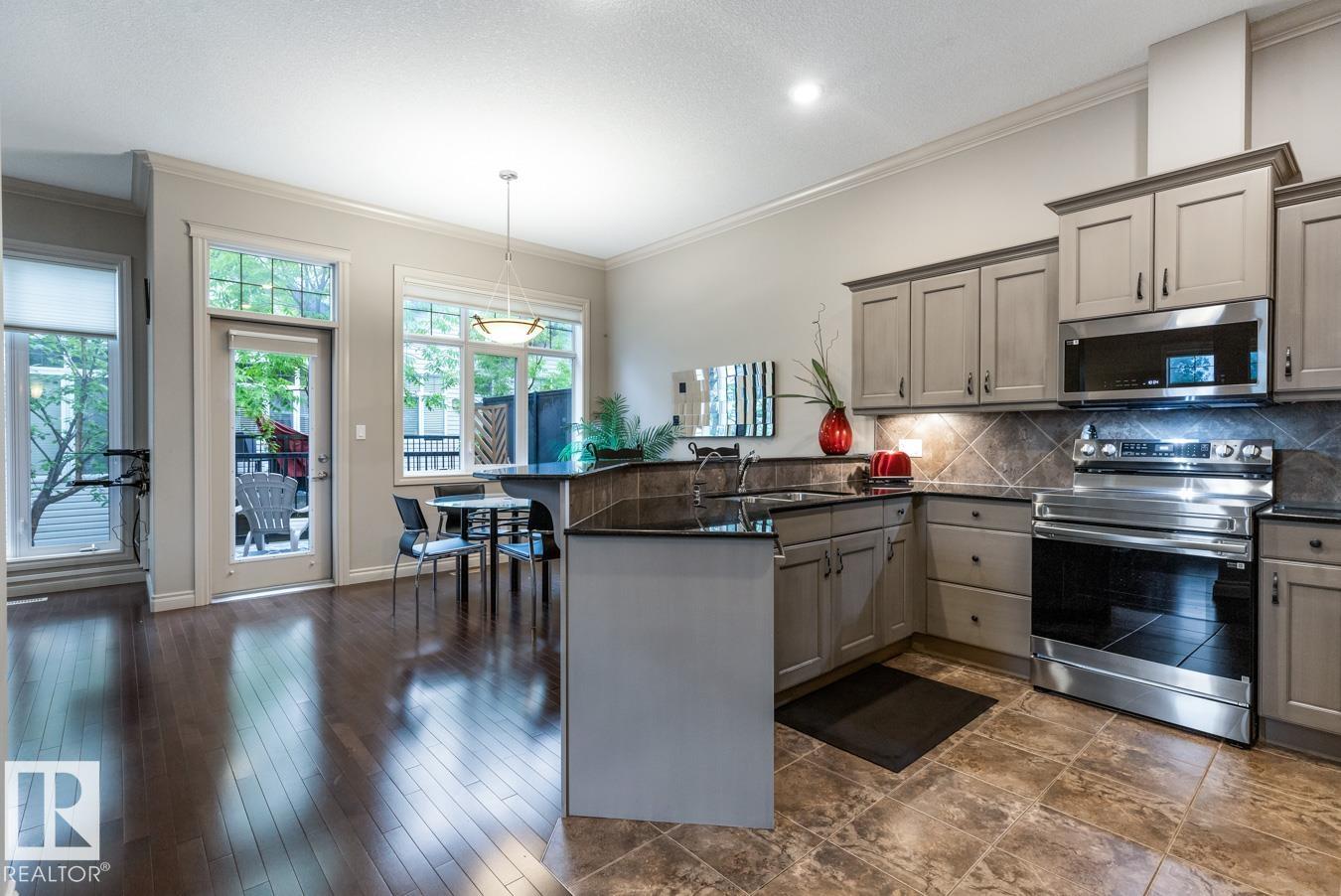 21 12610 15 Avenue, E4452176, Alberta,