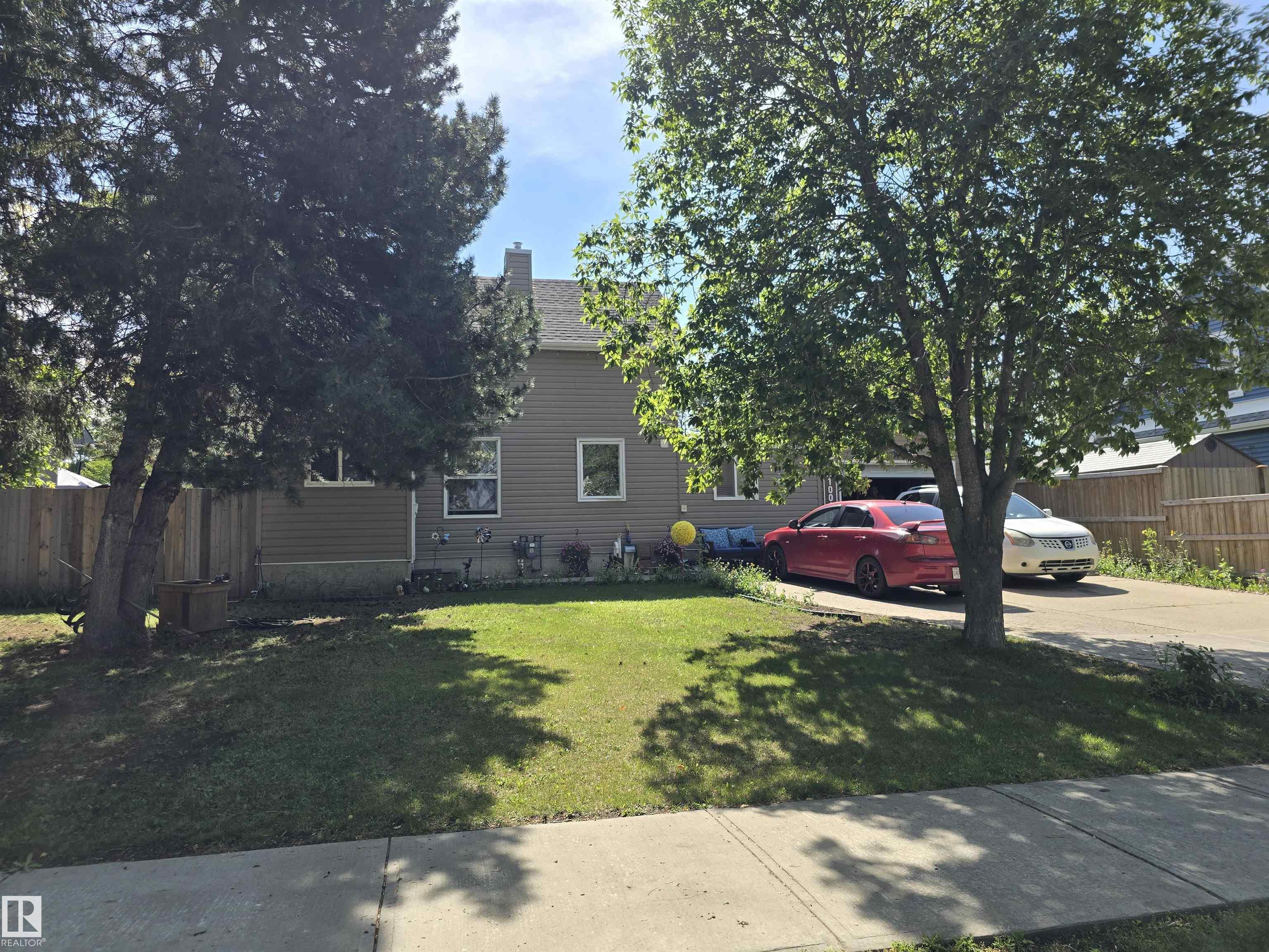 10013 97 Avenue, E4452250, Alberta,