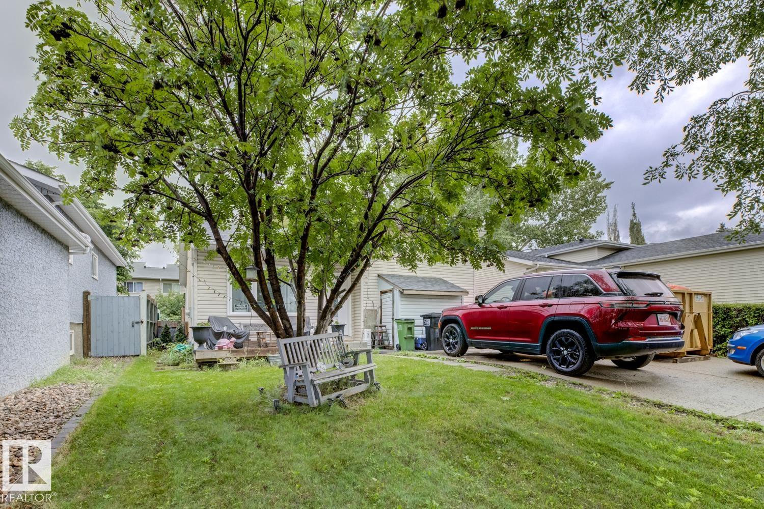 3728 25 Avenue NW, E4452251, Alberta,