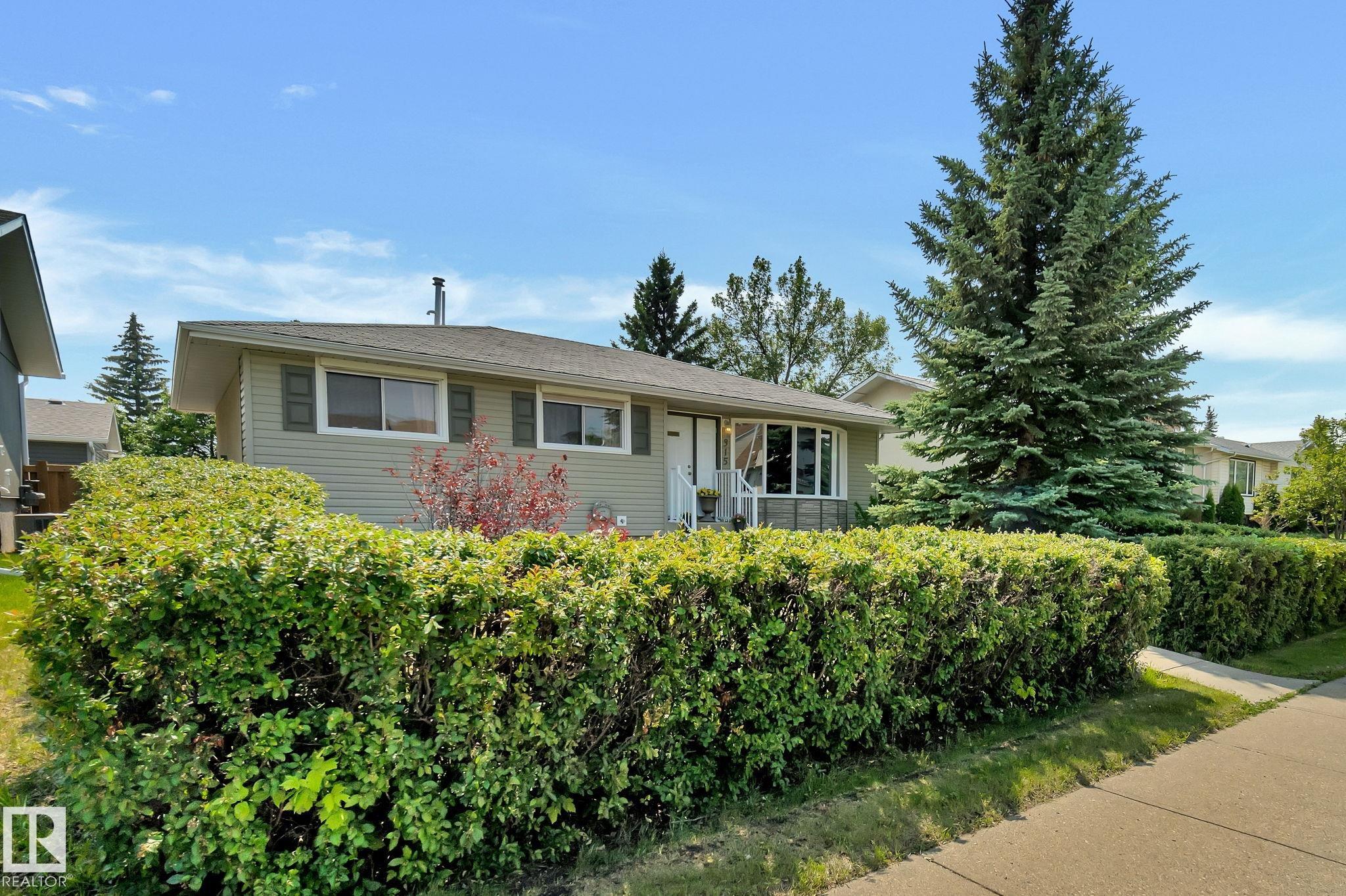 315 Knottwood Road North, E4452309, Alberta,