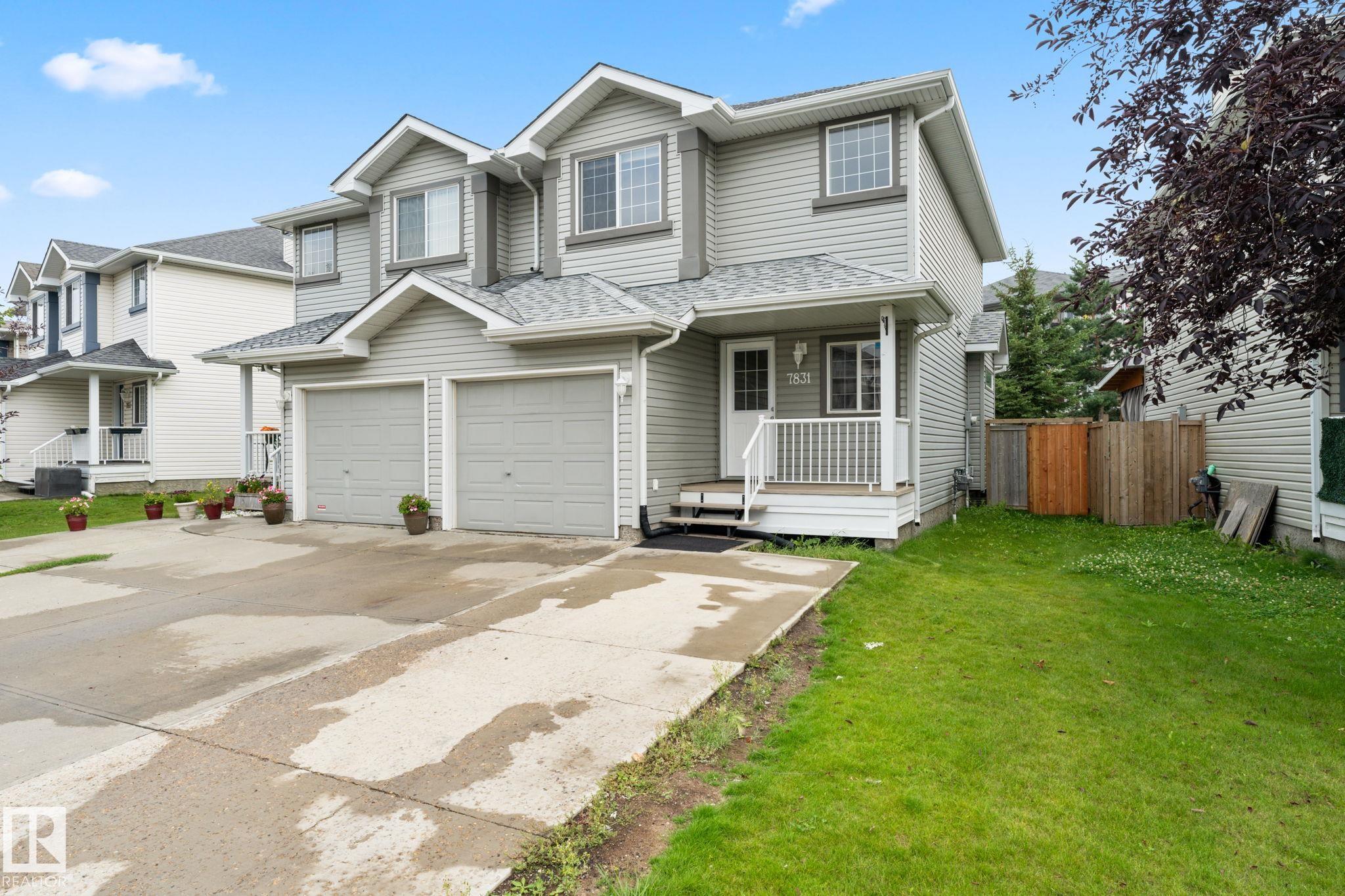 7831 8 Avenue, E4452340, Alberta,