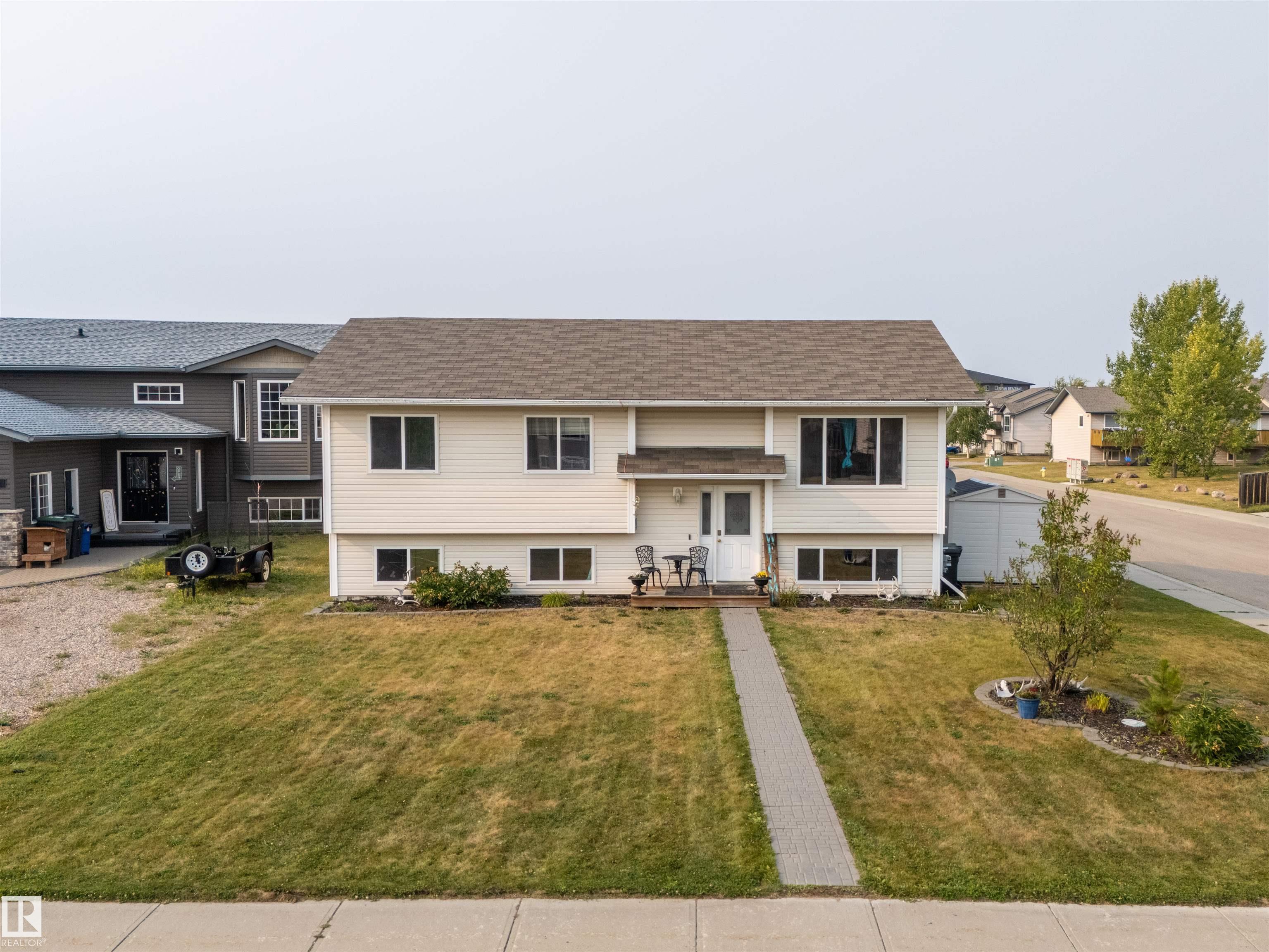 4802 64 Ave, E4452373, Alberta,