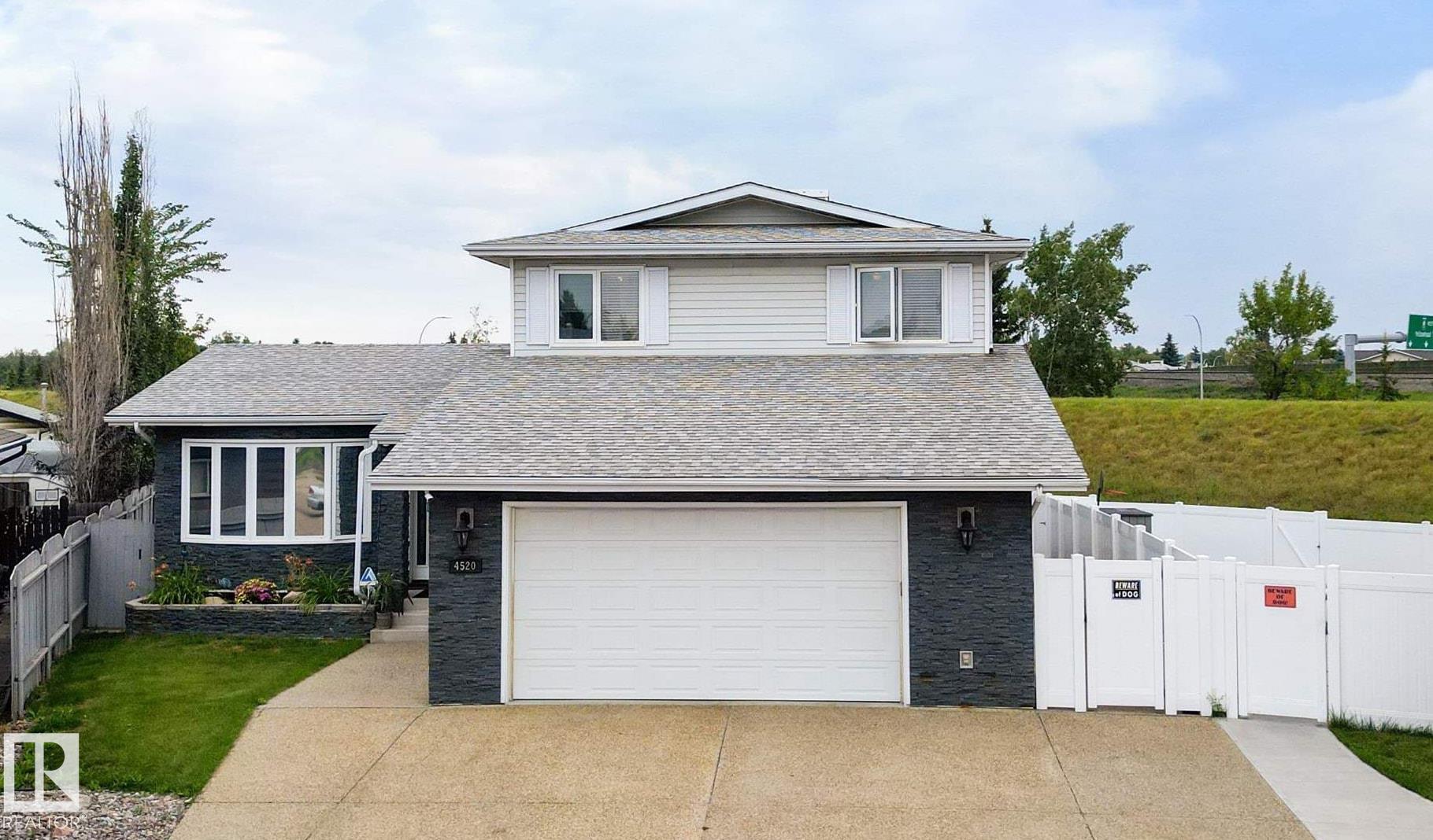 4520 124 Avenue, E4452398, Alberta,