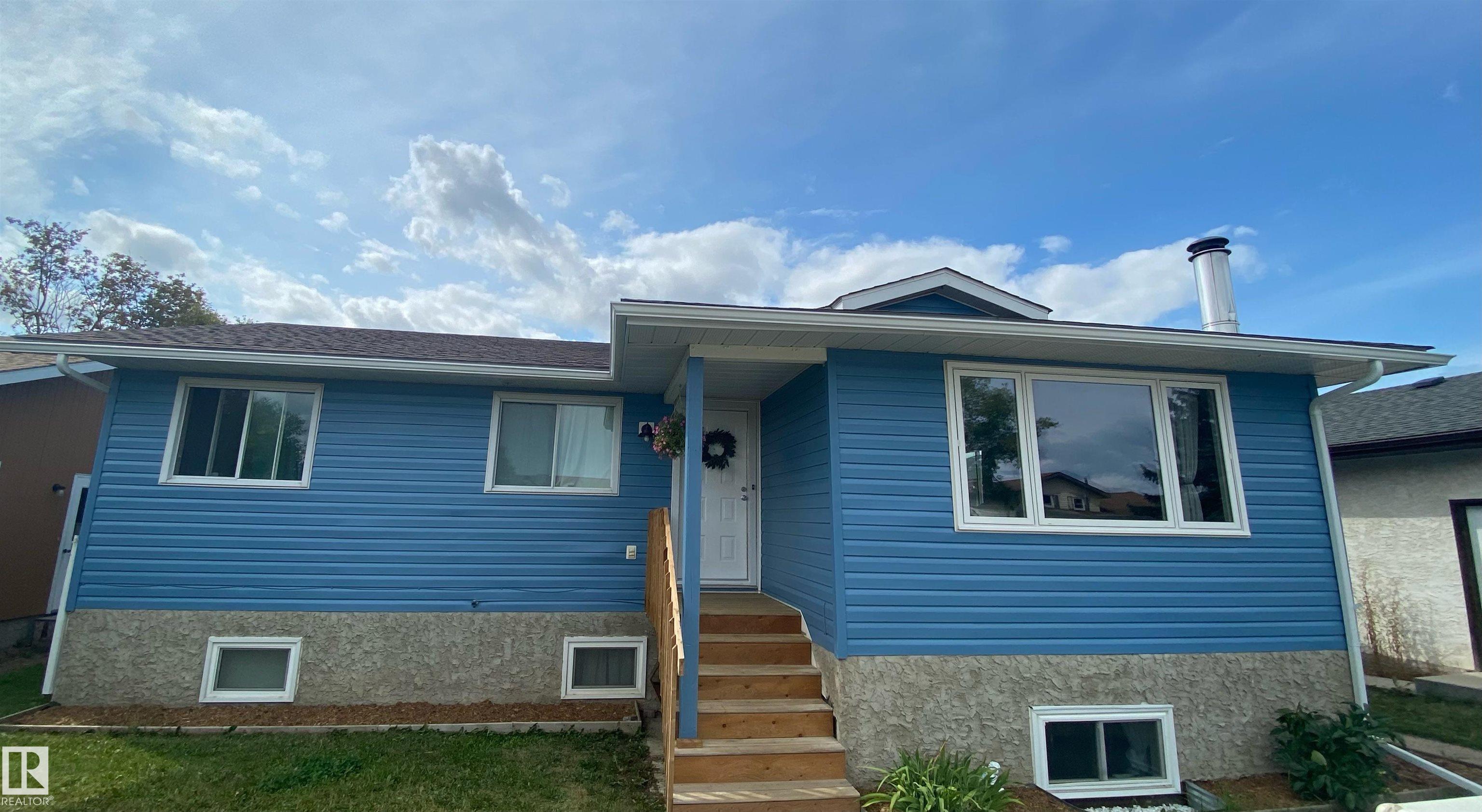 5030 40 Street, E4452400, Alberta,