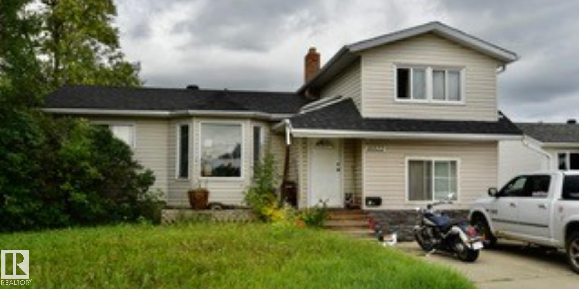 10522 161 Street NW, E4452450, Alberta,