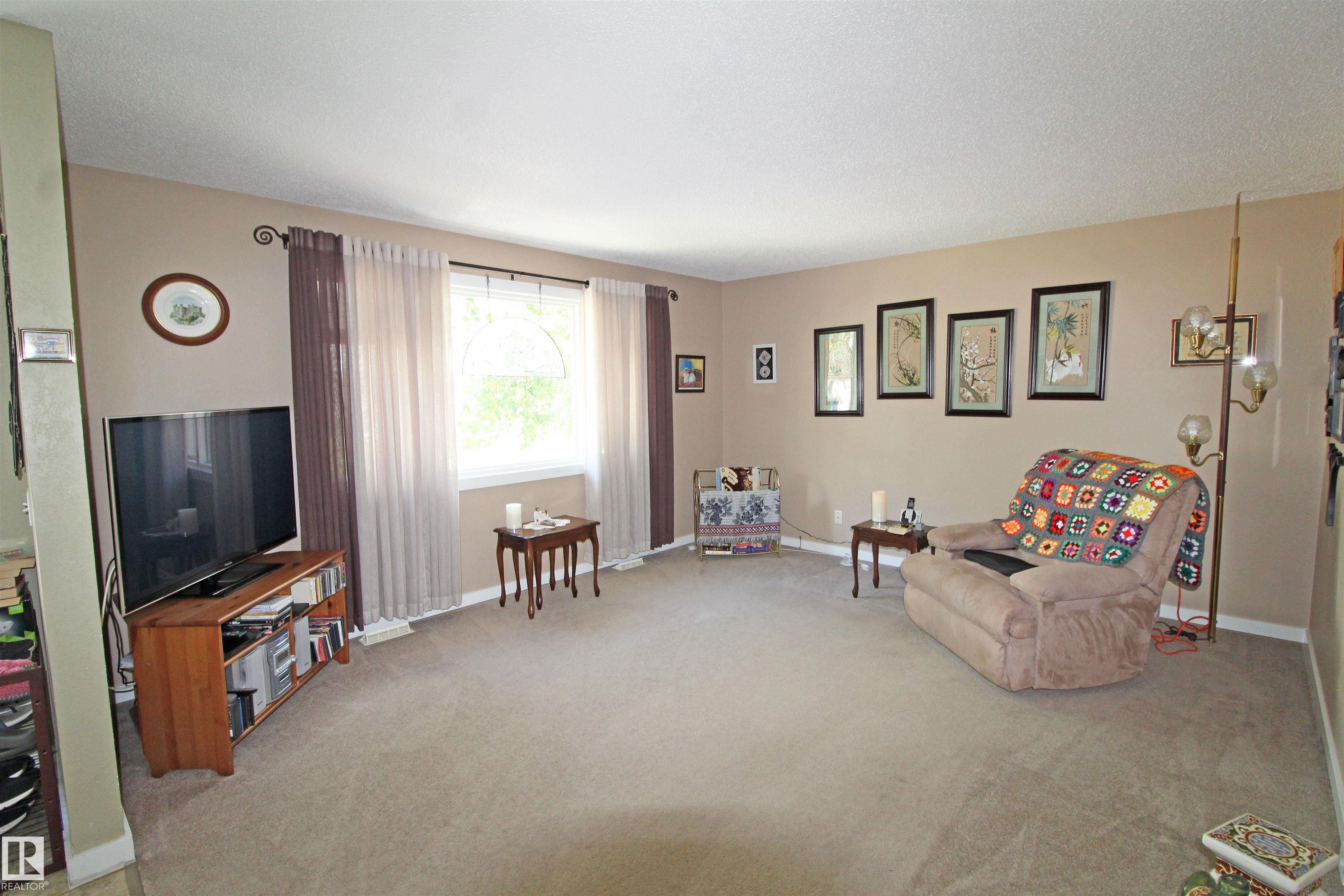 Fourth View of 5331 37A Avenue, Lynalta, Wetaskiwin, Alberta, T9A 2K5