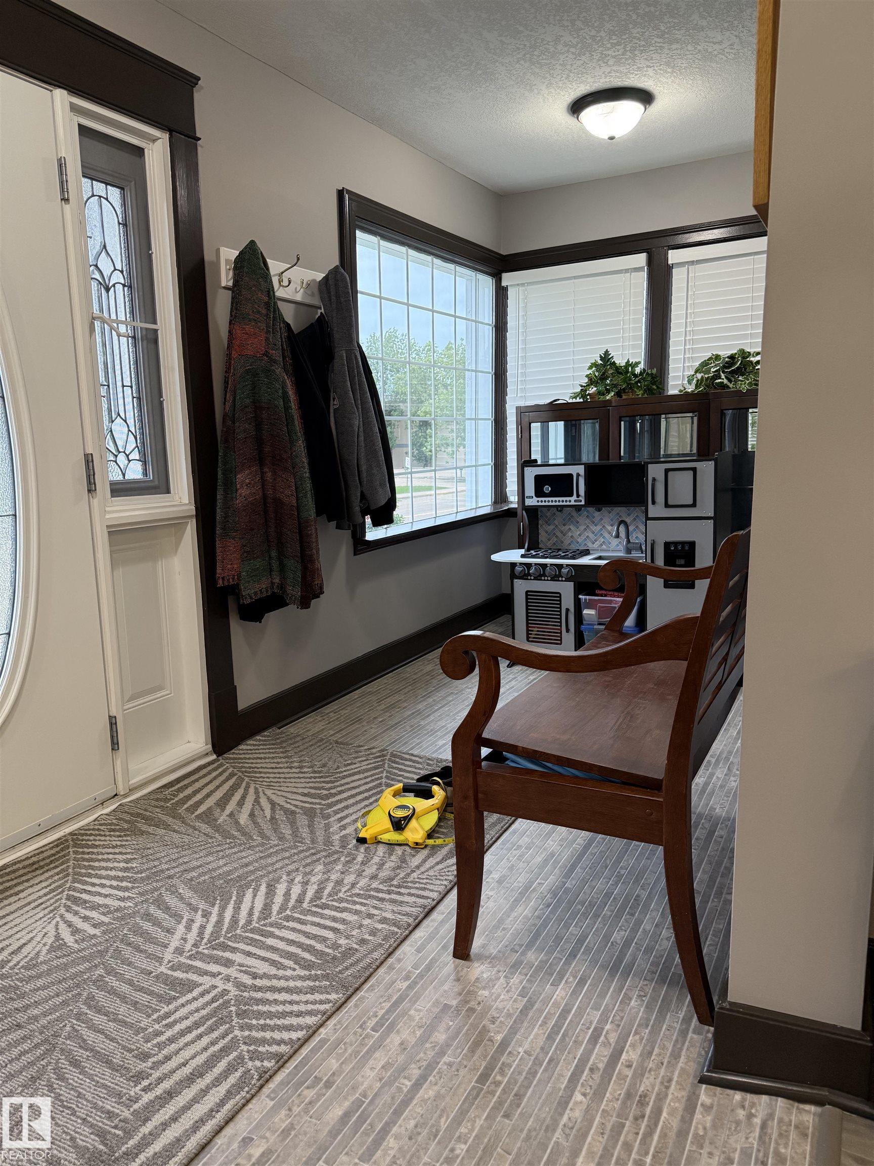 Fifth View of 5217 51 Avenue, City Center North, Wetaskiwin, Alberta, T9A 0V5