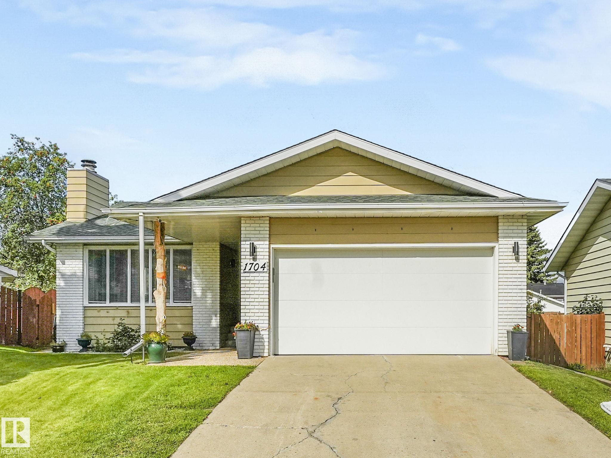 1704 53 Street, E4452526, Alberta,