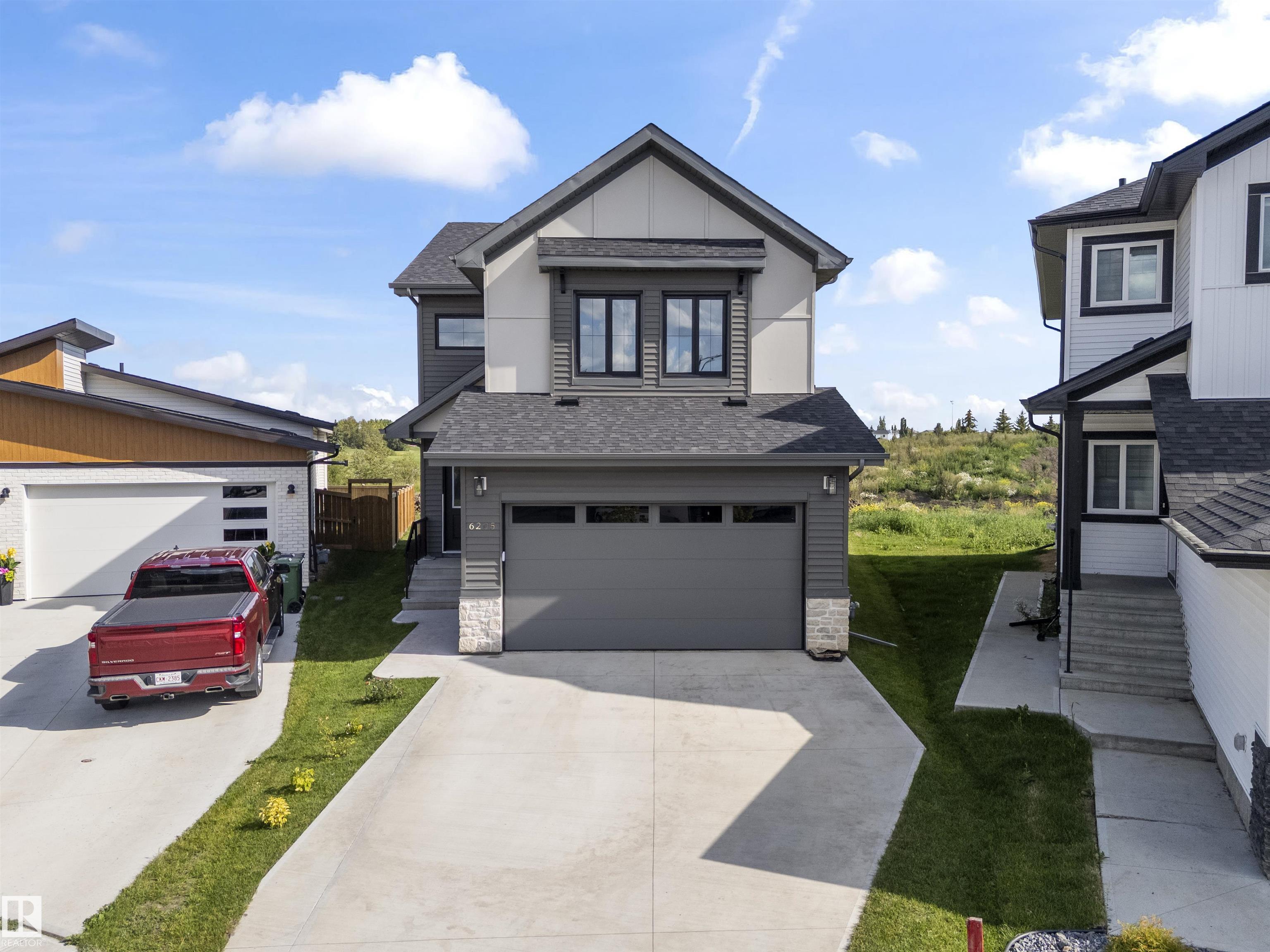 6205 6205 46 Avenue, E4452550, Alberta,