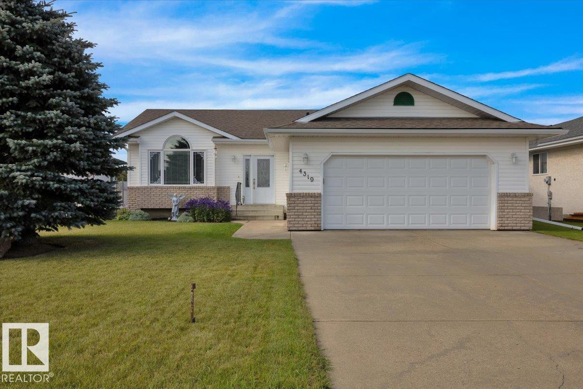 4319 55 Avenue, E4452557, Alberta,