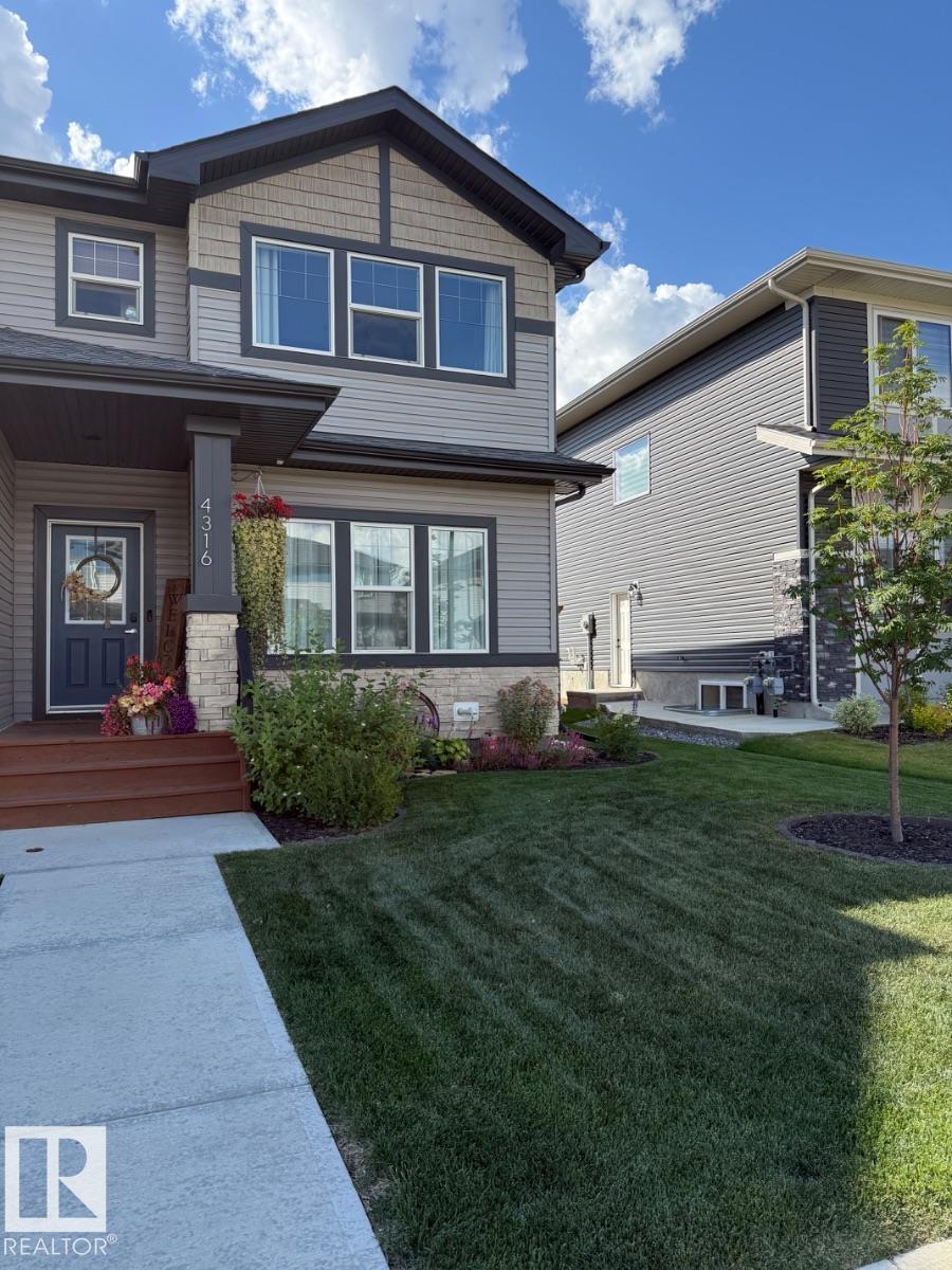 4316 38 Street, E4452570, Alberta,