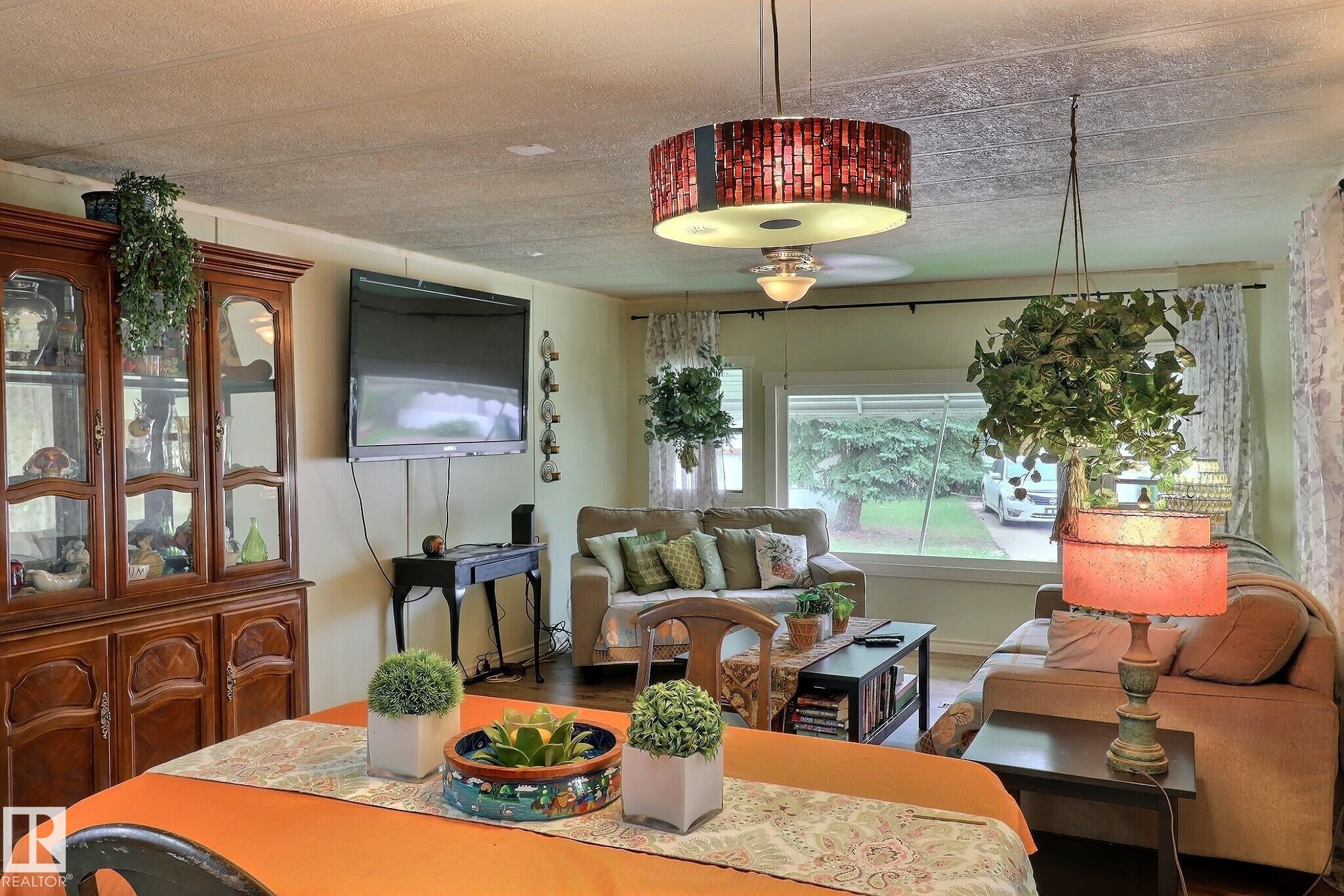 Fifth View of 207 EVERGREEN Park, Evergreen (Edmonton), Edmonton, Alberta, T5Y 4M2