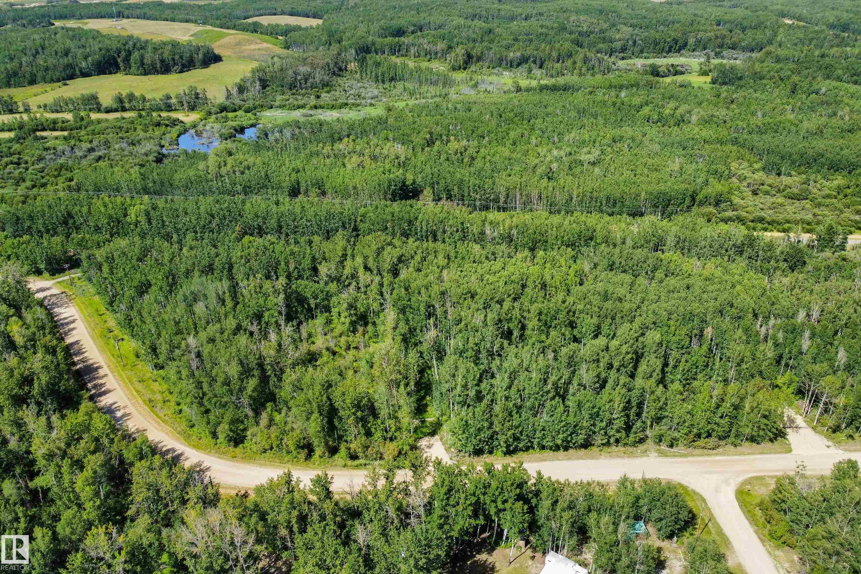 Fourth View of 4312 Lakeshore RD, Ascot Beach, Rural Parkland County, Alberta, T0E 2K0