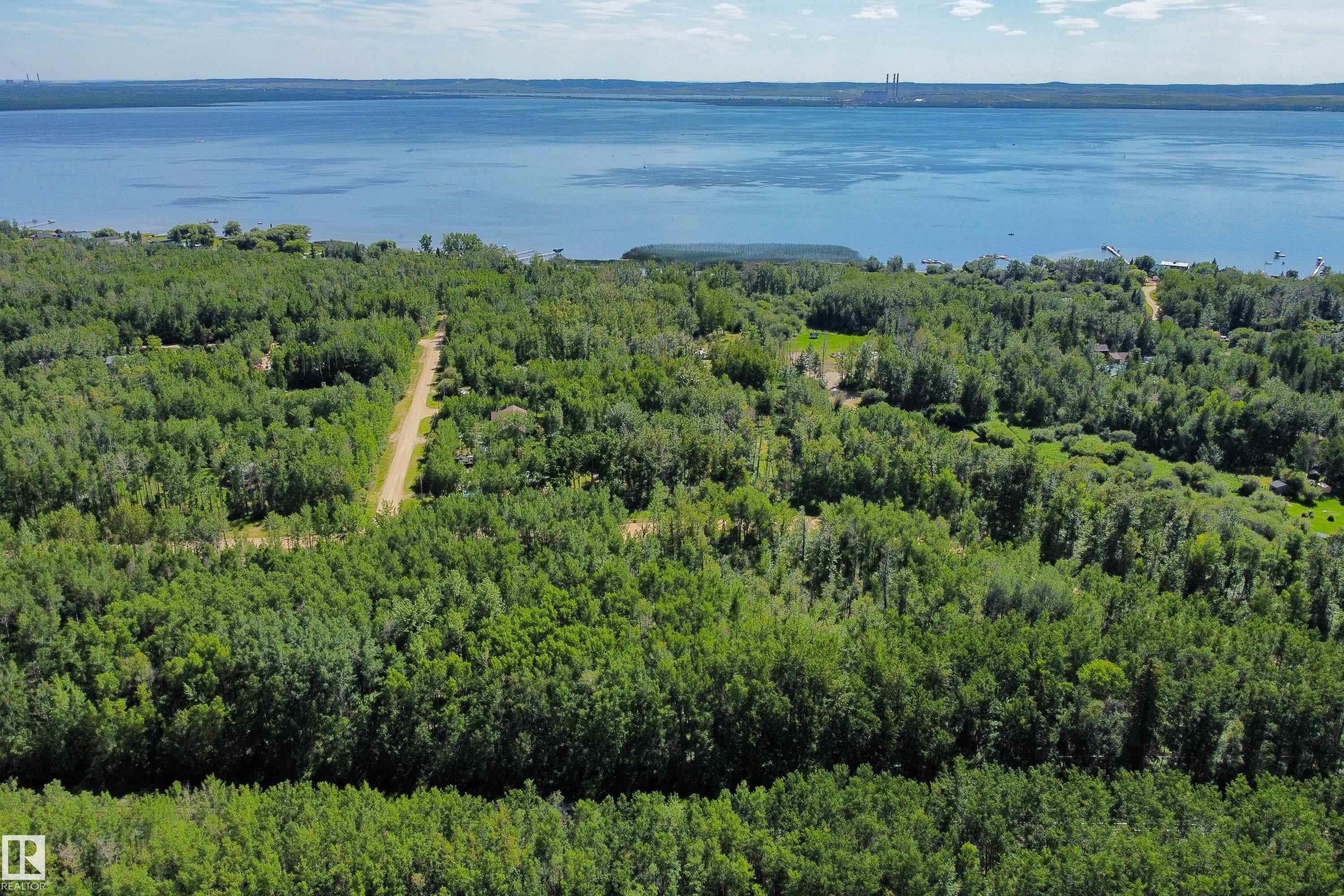 Fifth View of 4312 Lakeshore RD, Ascot Beach, Rural Parkland County, Alberta, T0E 2K0