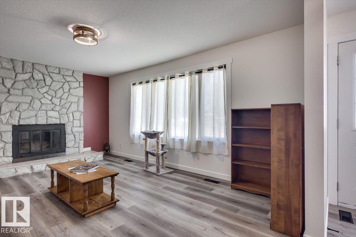 Fourth View of 104 OAK Drive, South Centennial, Wetaskiwin, Alberta, T9A 2E7