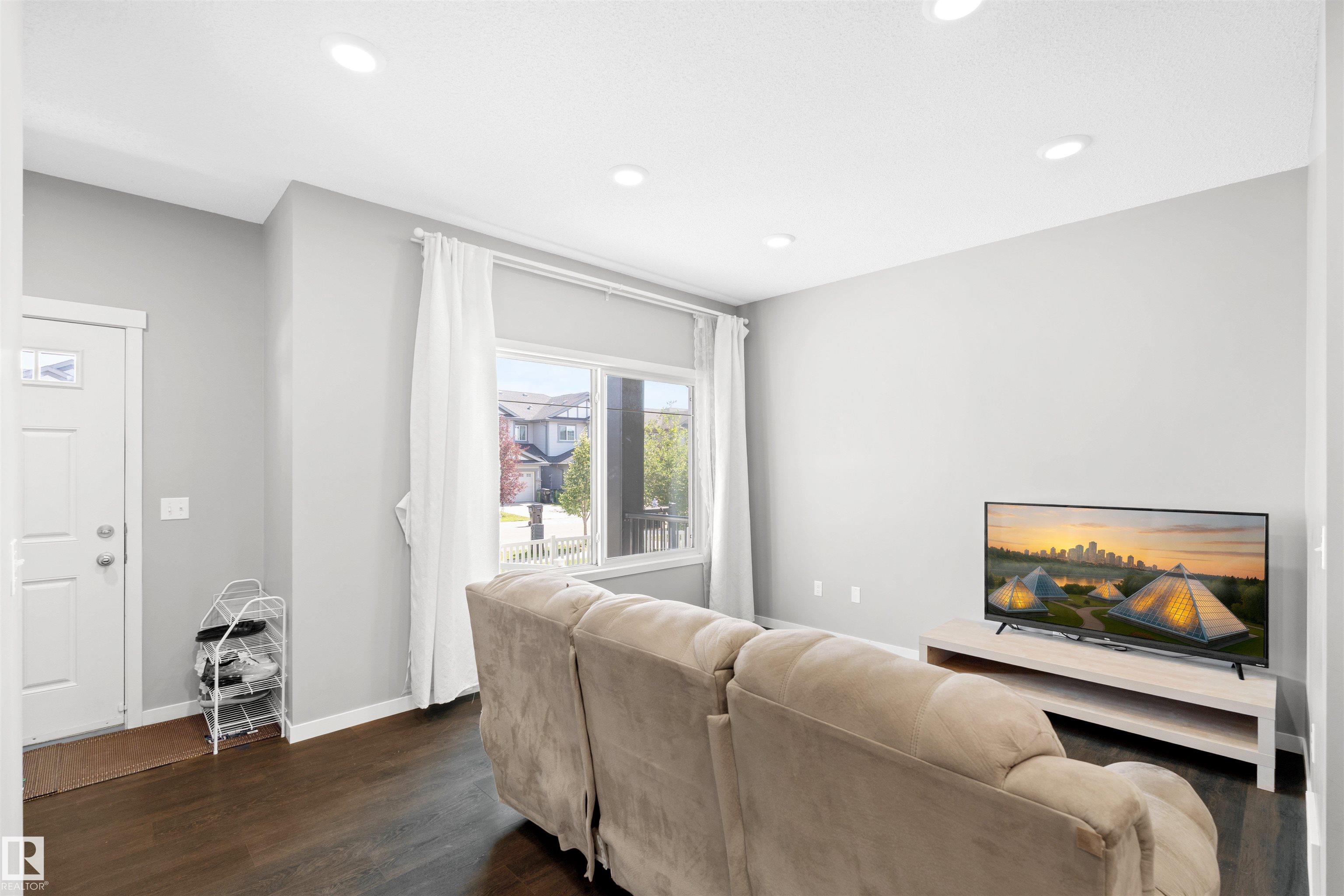 Fourth View of 4320 ANNETT Common, Allard, Edmonton, Alberta, T6W 2V5