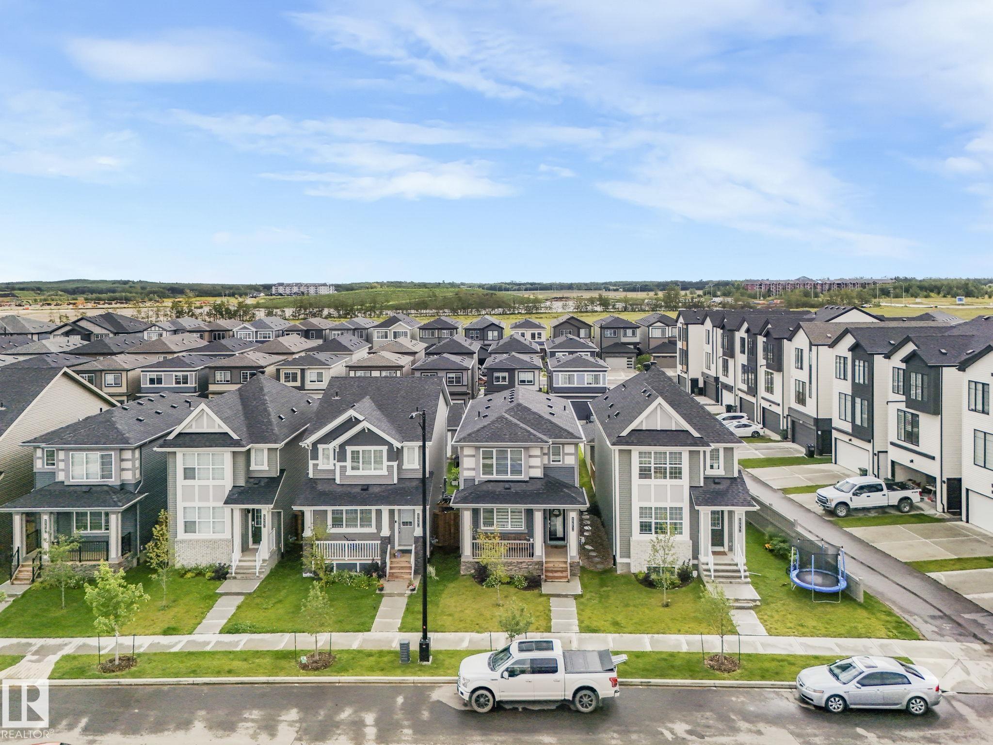 Second View of 22671 81 Avenue NW, Rosenthal (Edmonton), Edmonton, Alberta, T5T 7S8