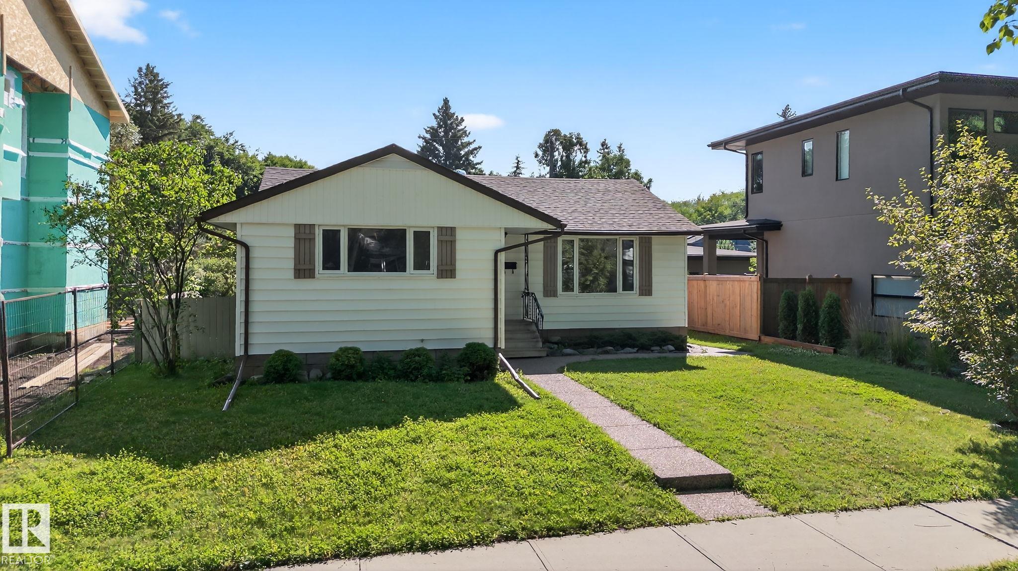 Third View of 9239 148 Street, Parkview, Edmonton, Alberta, T5R 1A4
