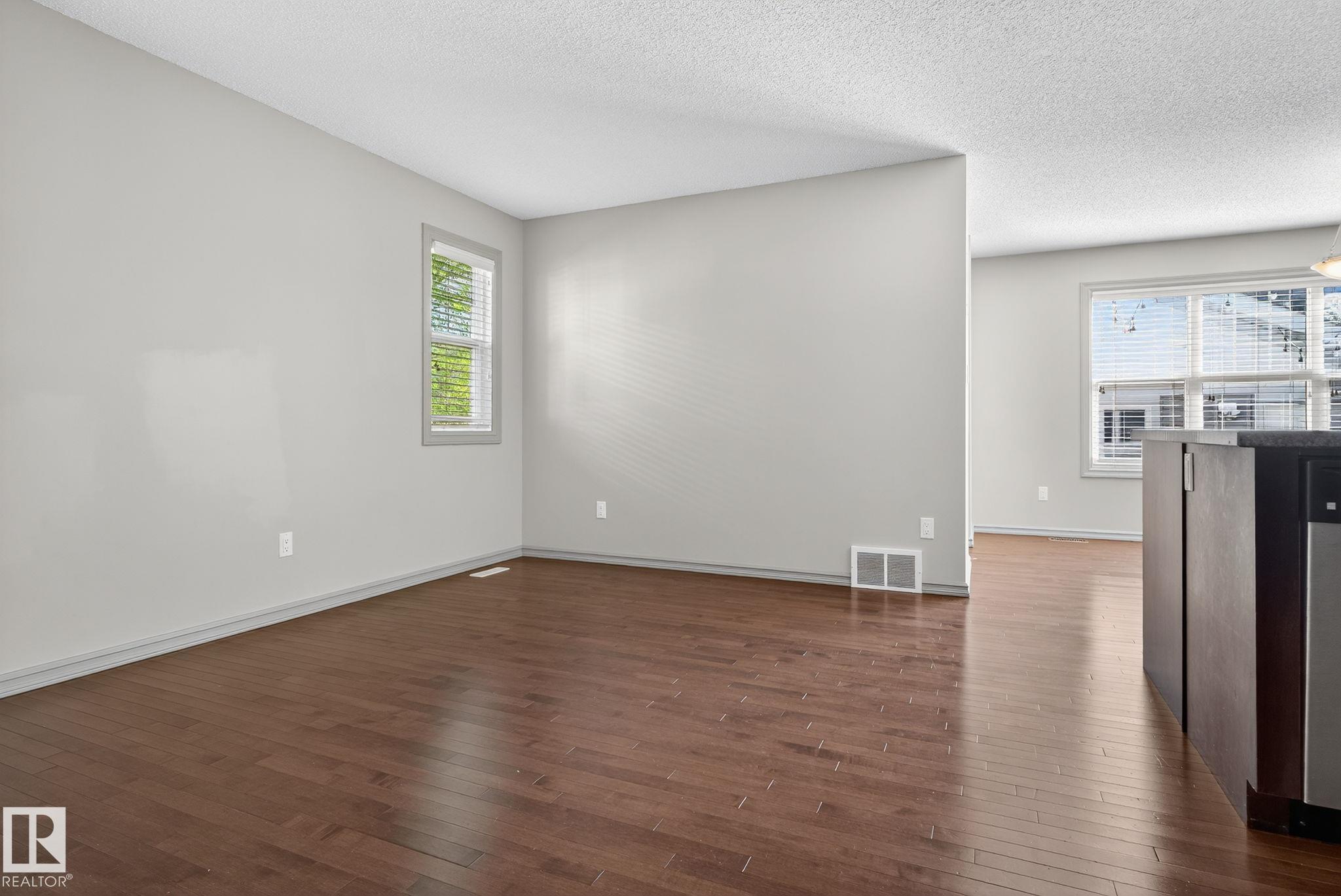 Fifth View of 955 VALOUR Way, Griesbach, Edmonton, Alberta, T5E 6P2