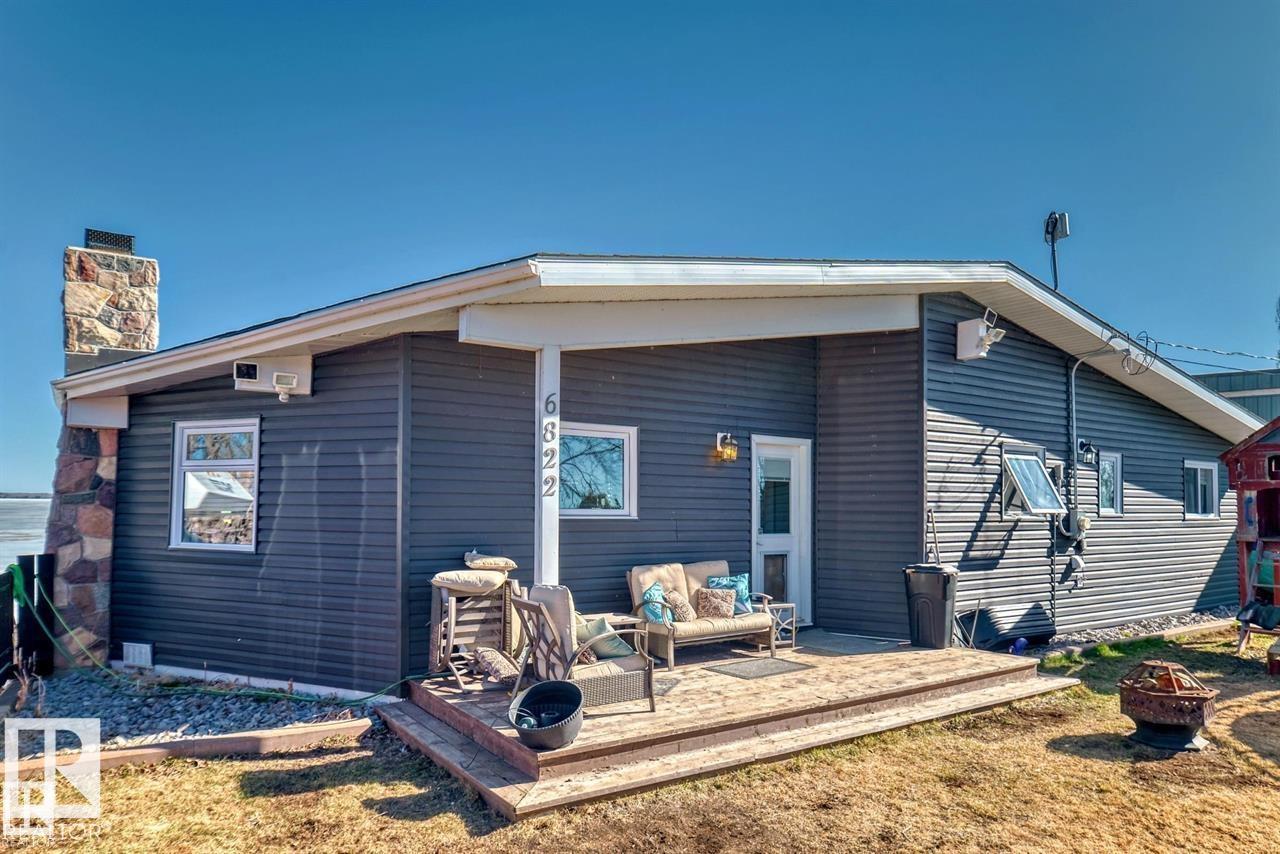 6822 50 Avenue, E4452674, Alberta,