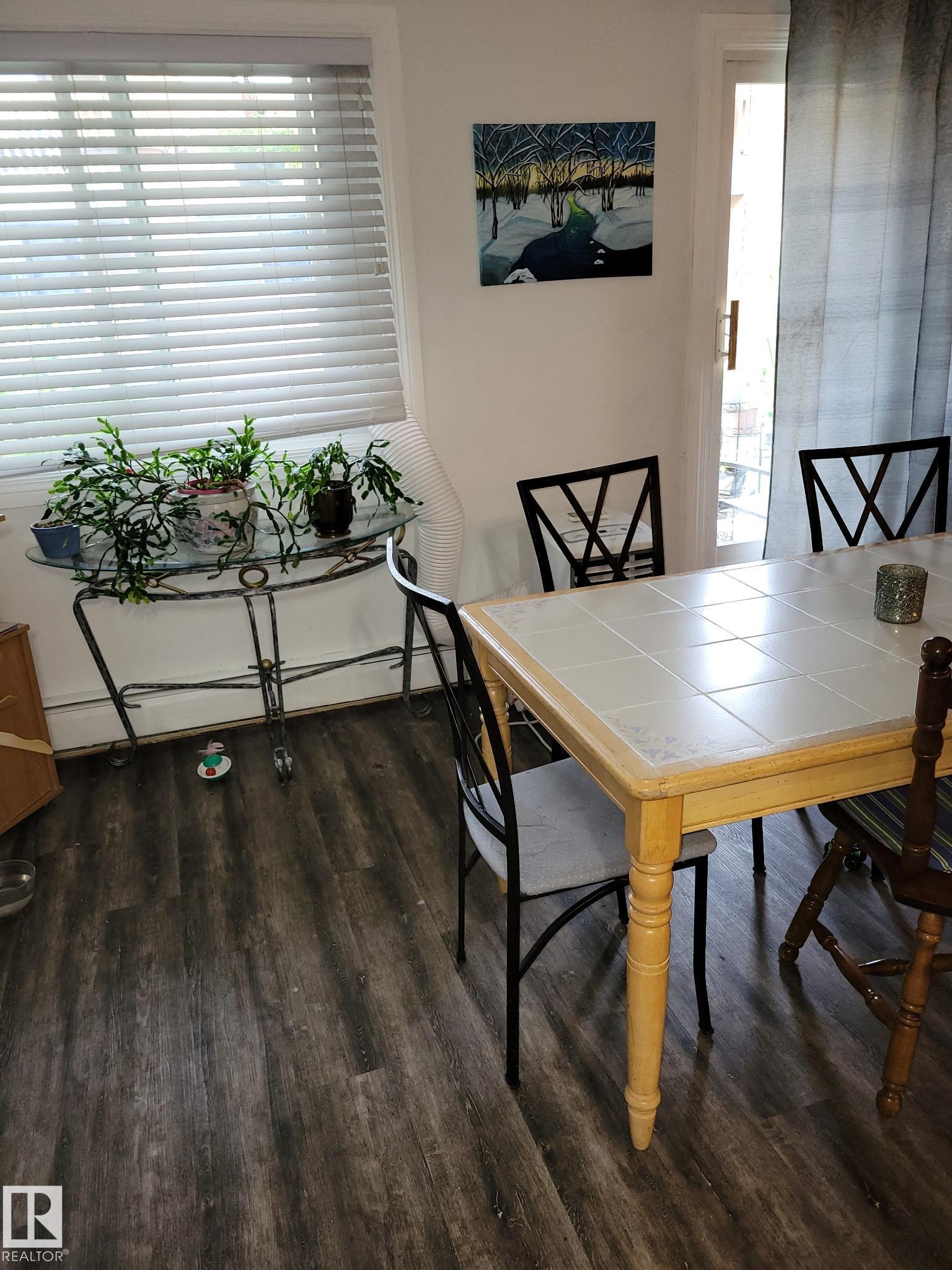 Second View of 202 14825 51 Avenue, Ramsay Heights, Edmonton, Alberta, T6H 5G4