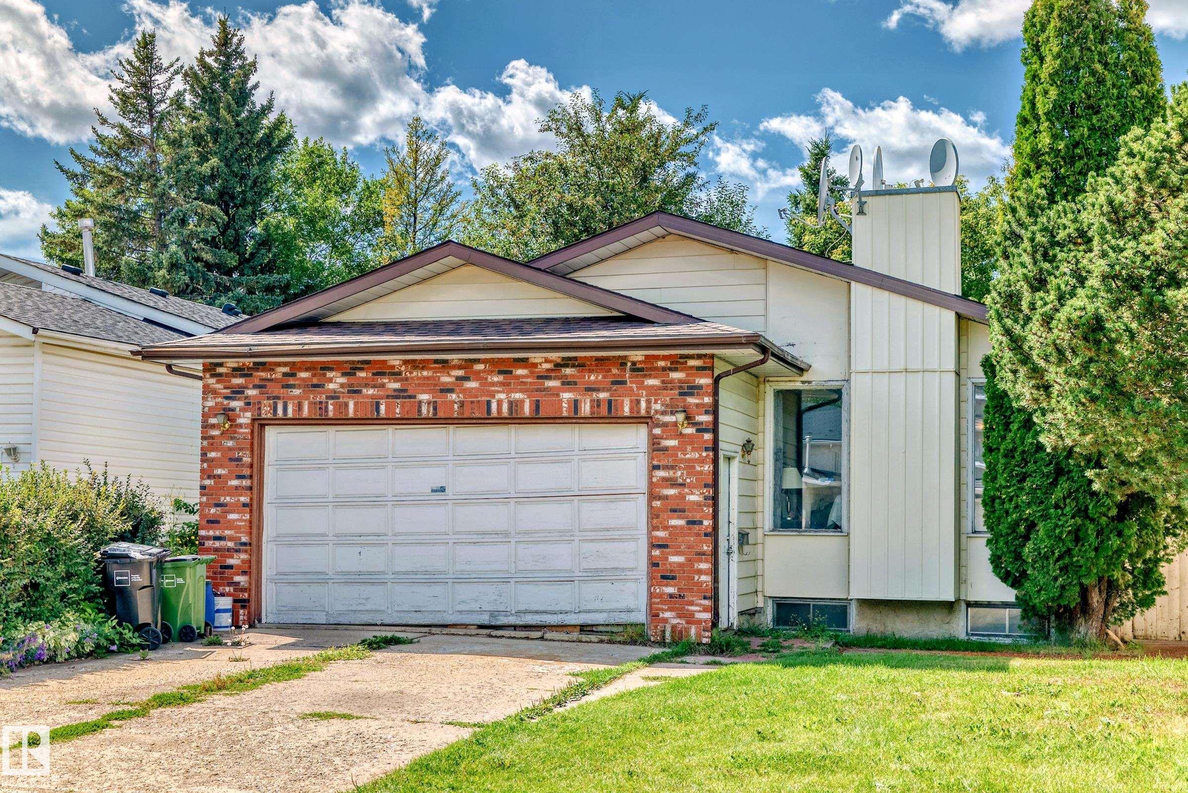 1720 49A Street, E4452697, Alberta,
