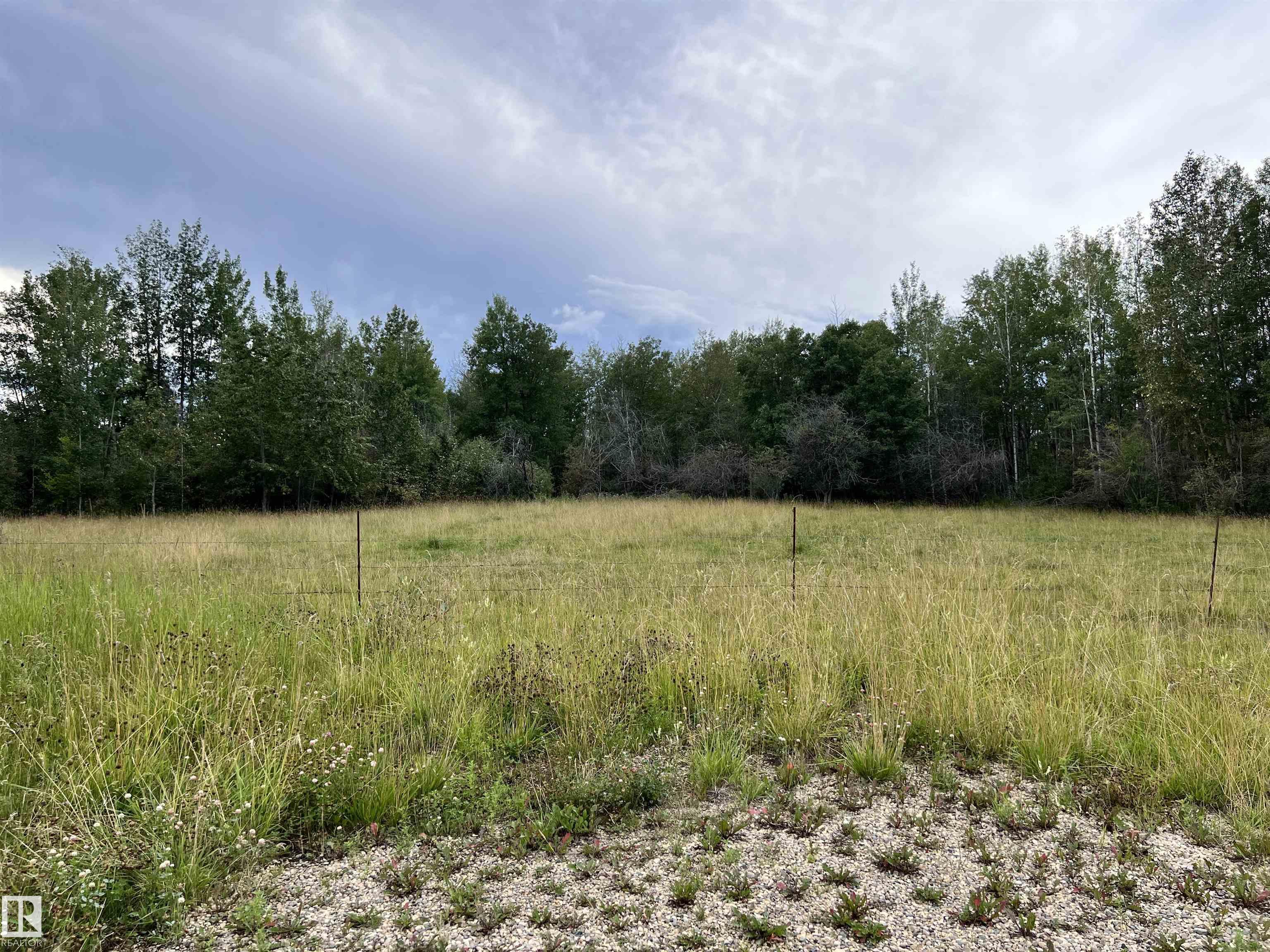 #1 49202 RR 83, E4452705, Alberta,