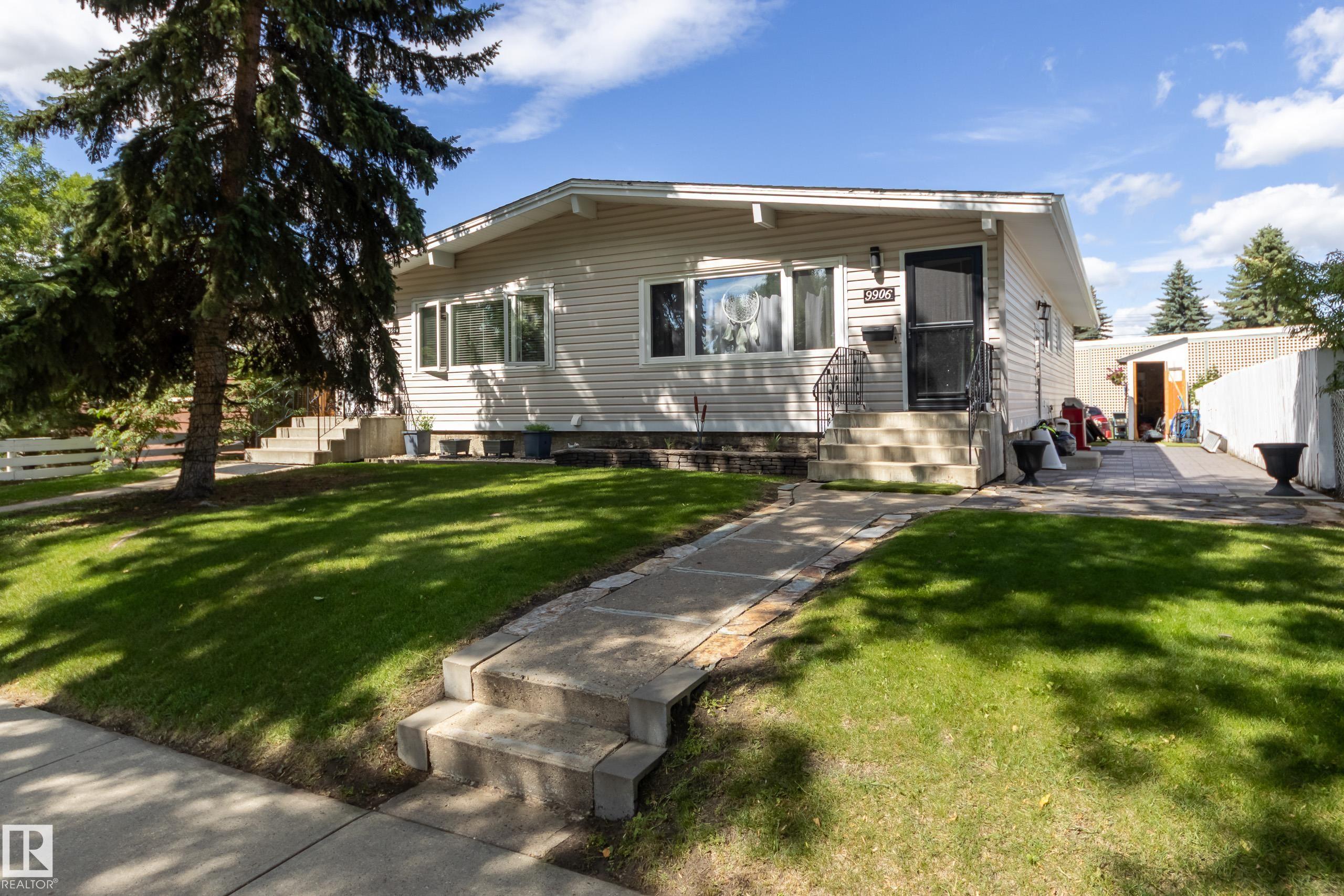 9906 96A Avenue, E4452734, Alberta,