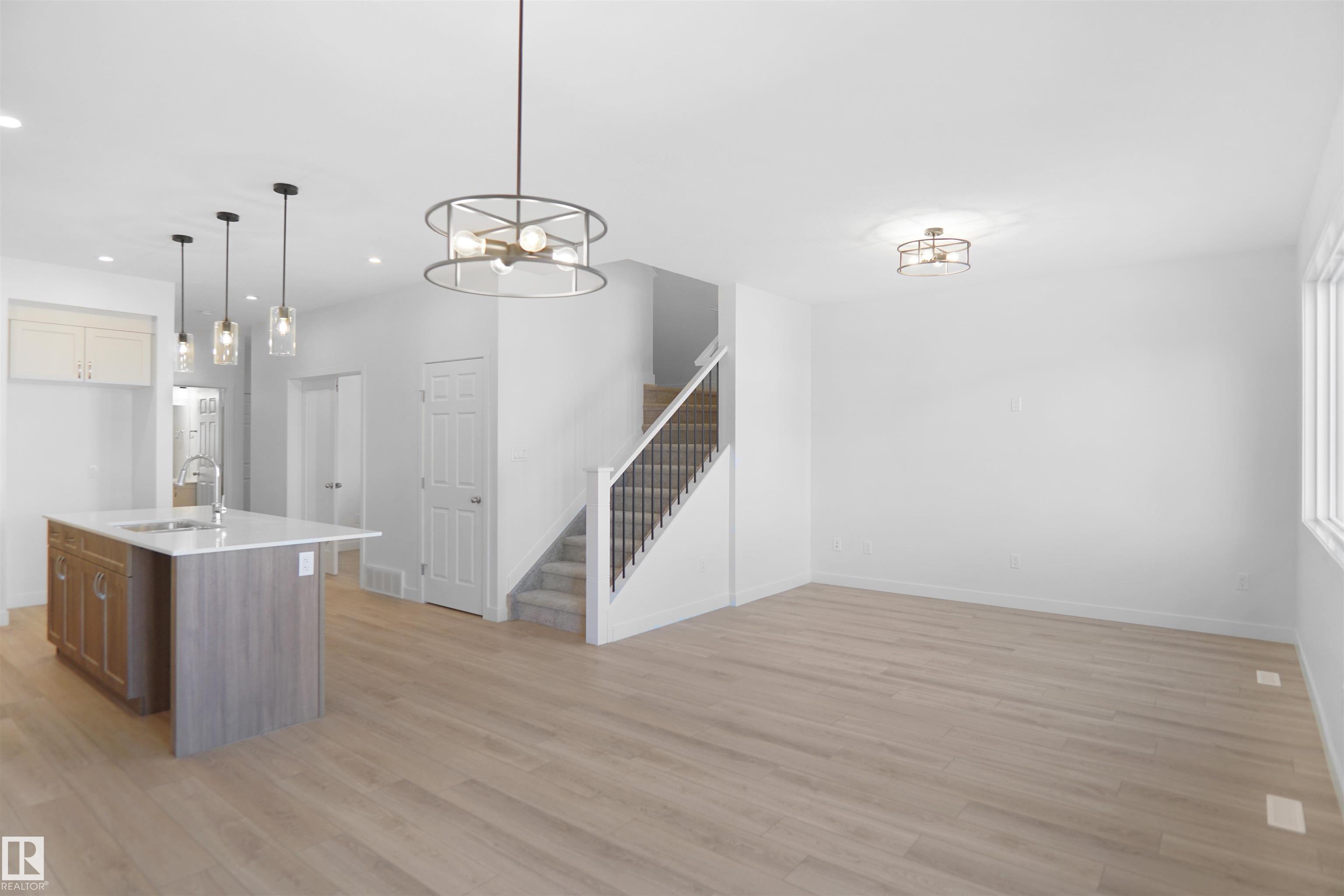 Fourth View of 1503 26 Street, Laurel, Edmonton, Alberta, T6T 2R6