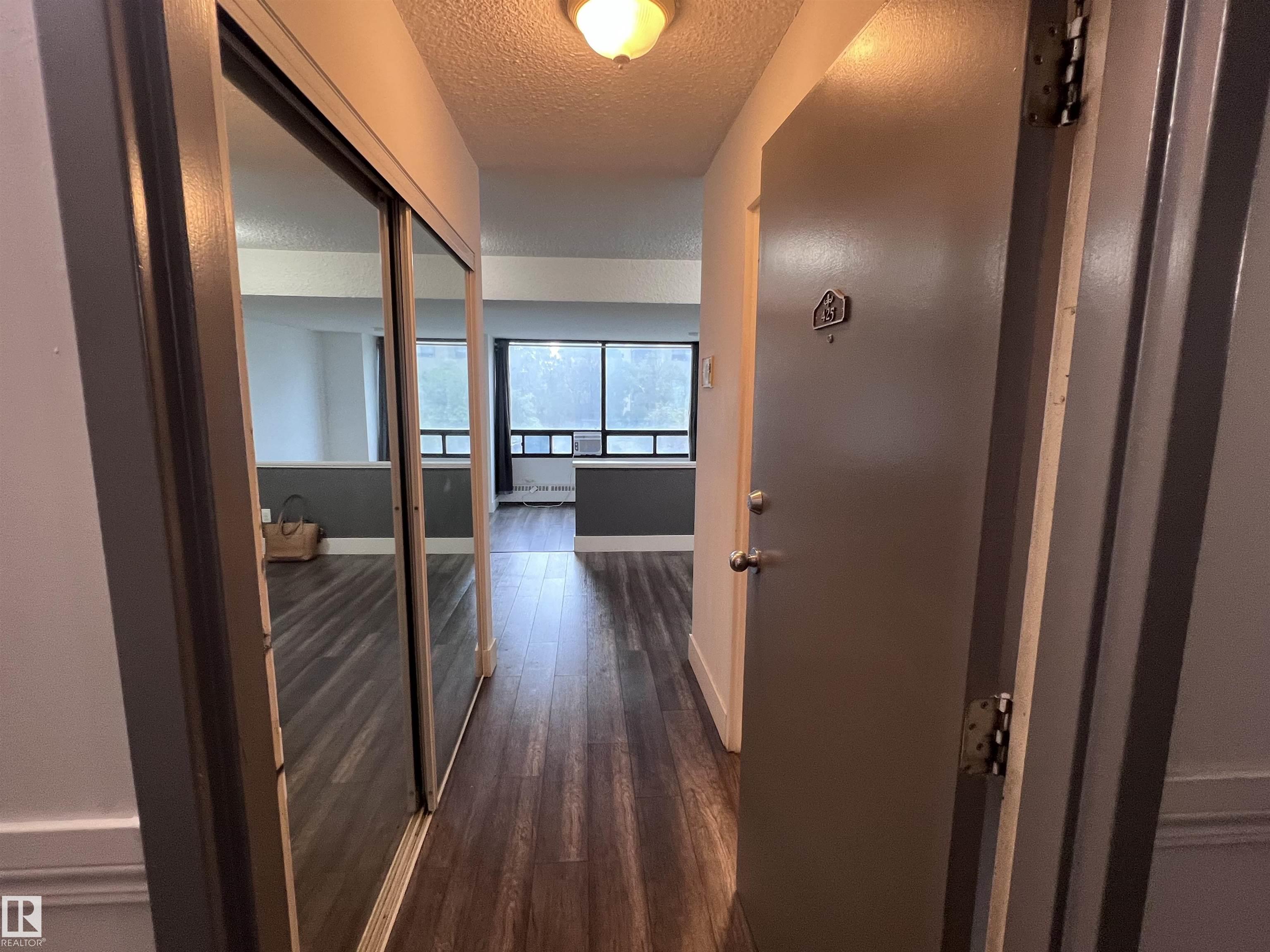 425 10160 114 Street NW, E4452808, Alberta,