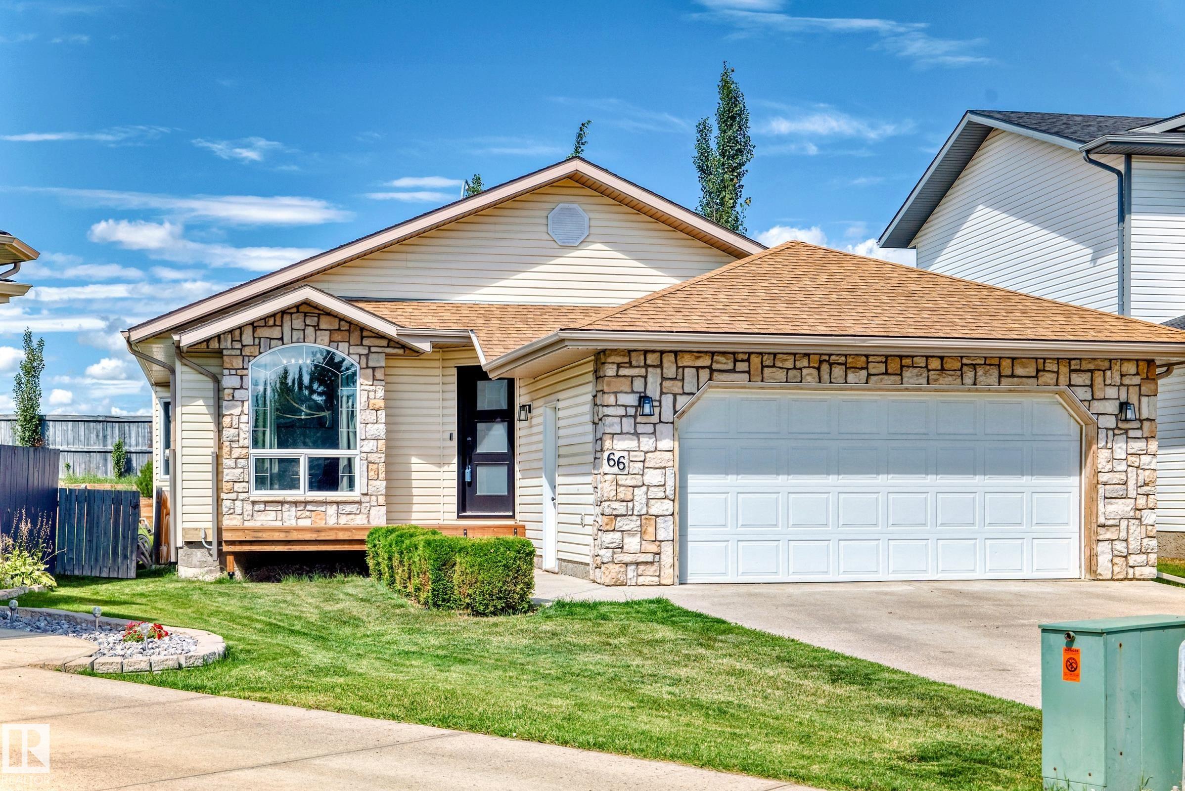 66 CATALINA Drive, E4452838, Alberta,