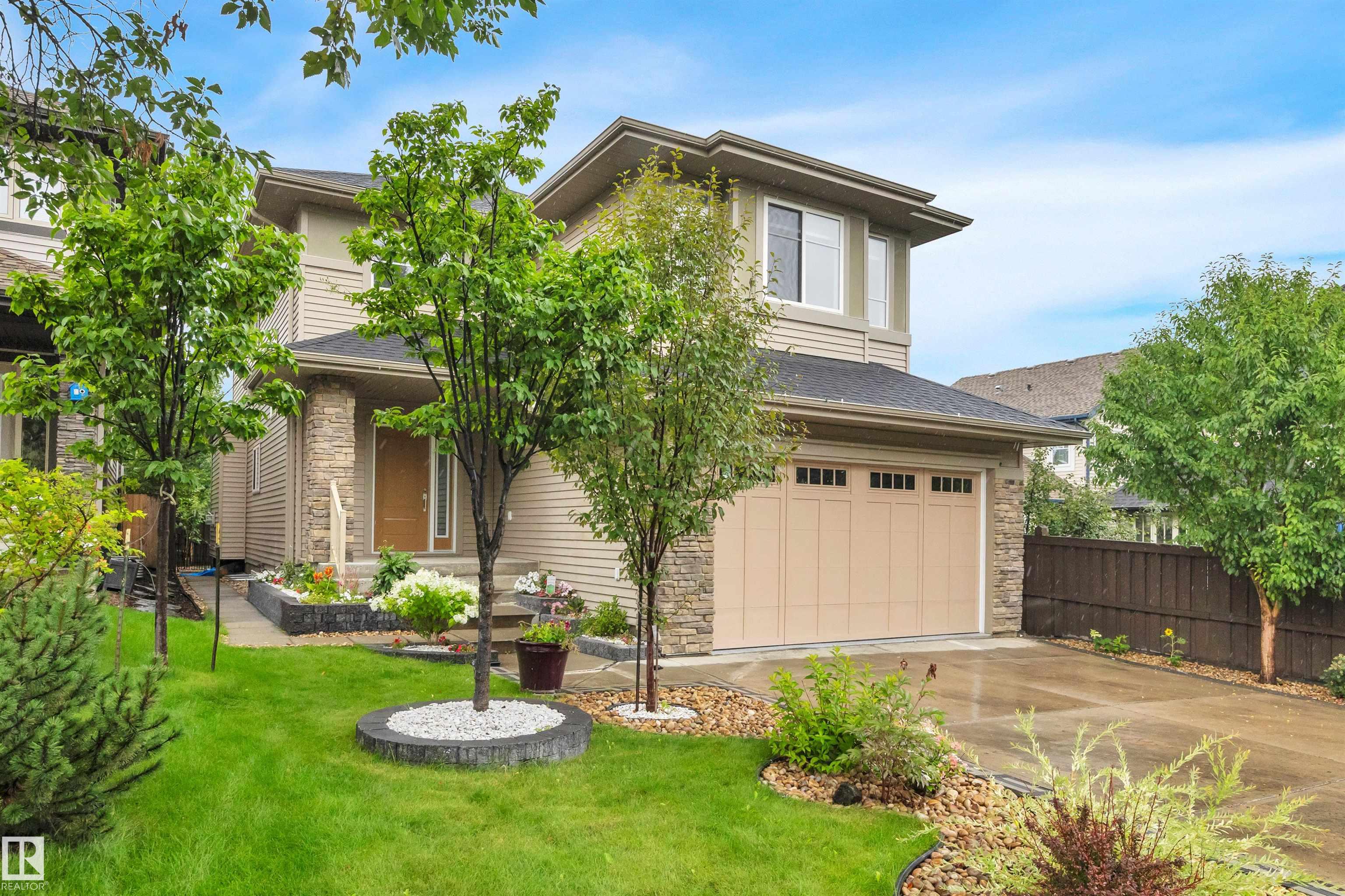 1024 ARMITAGE Crescent, E4452923, Alberta,