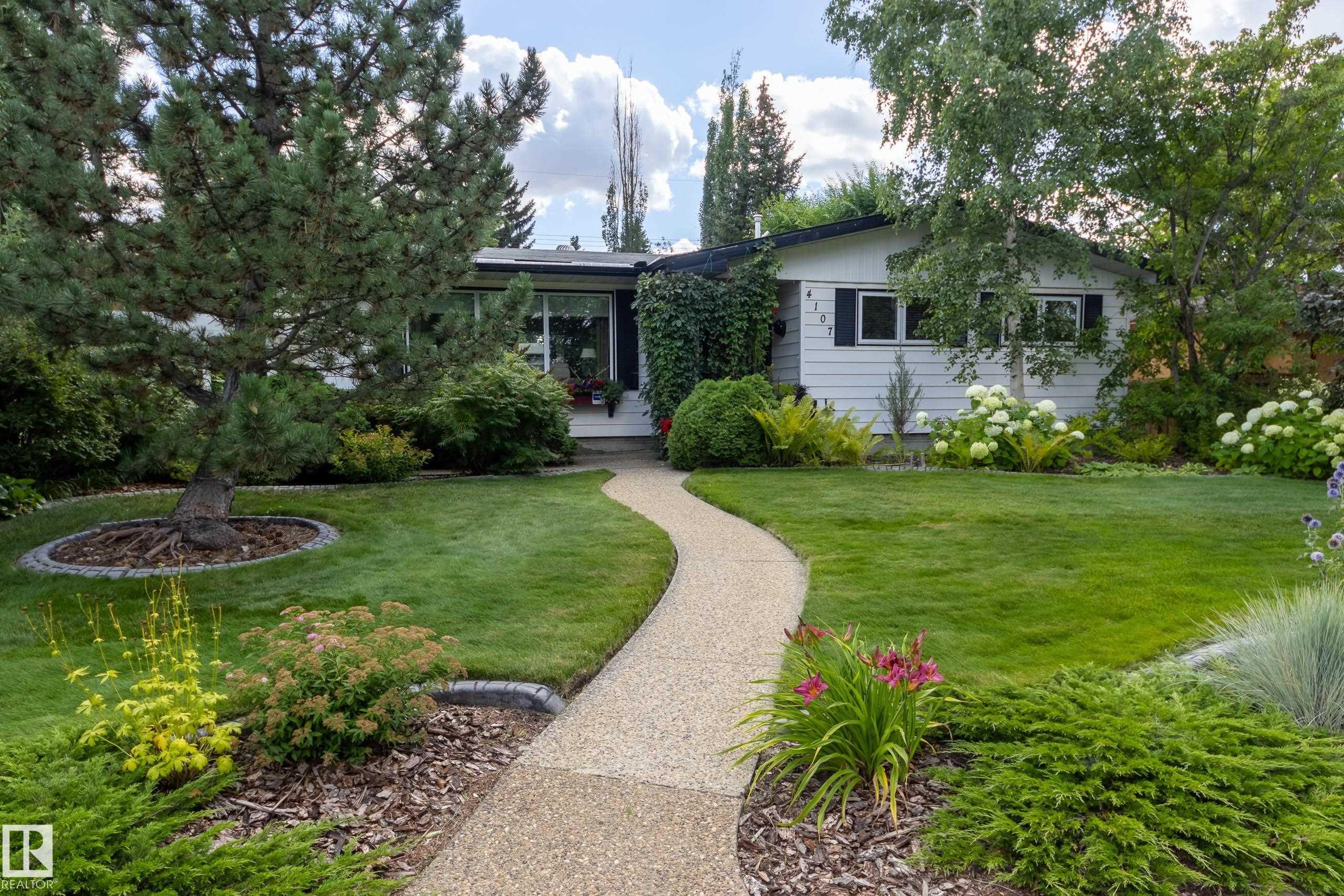 4107 106B Avenue, E4452925, Alberta,