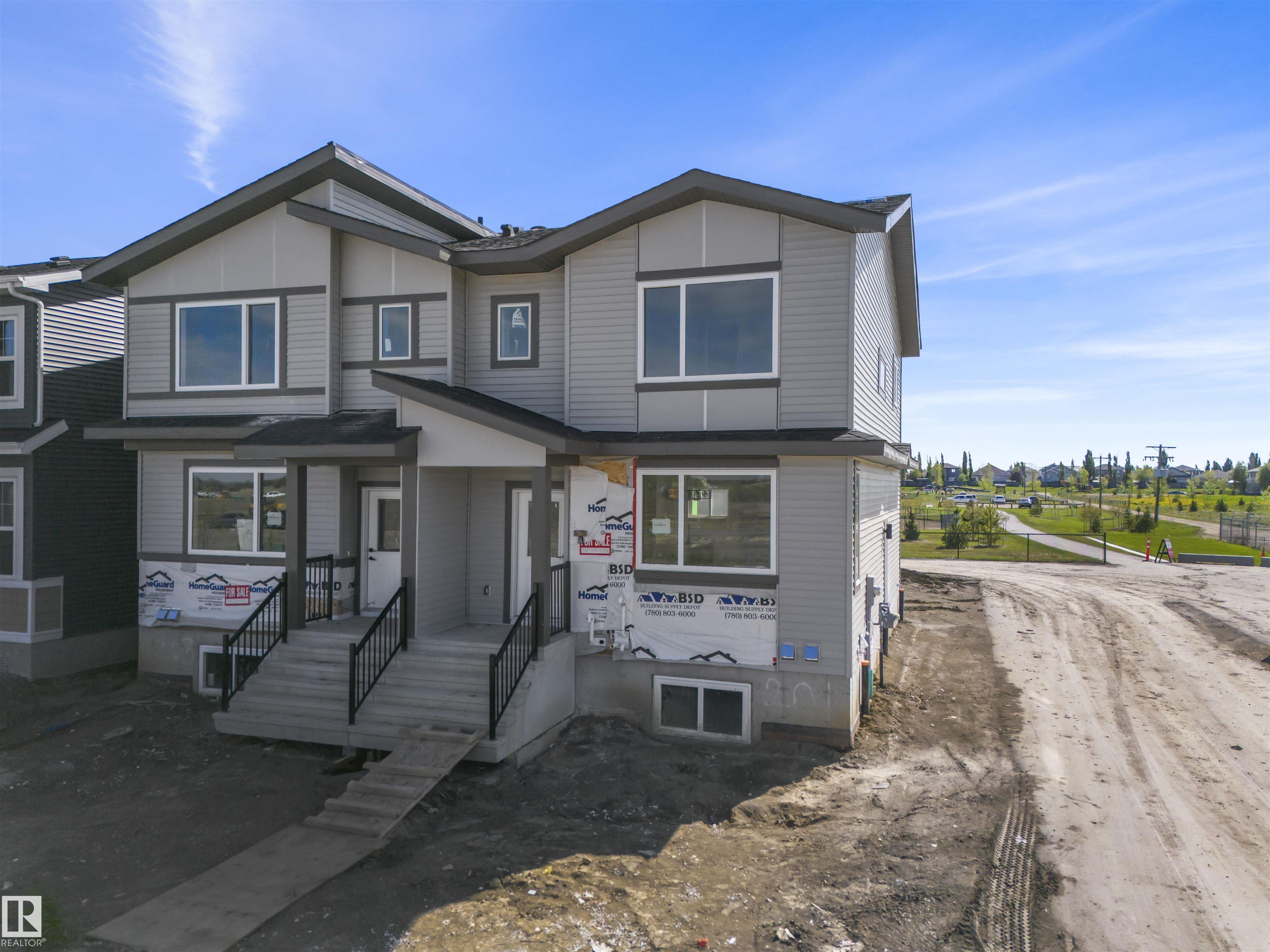 201 Deer Valley Drive, E4452976, Alberta,