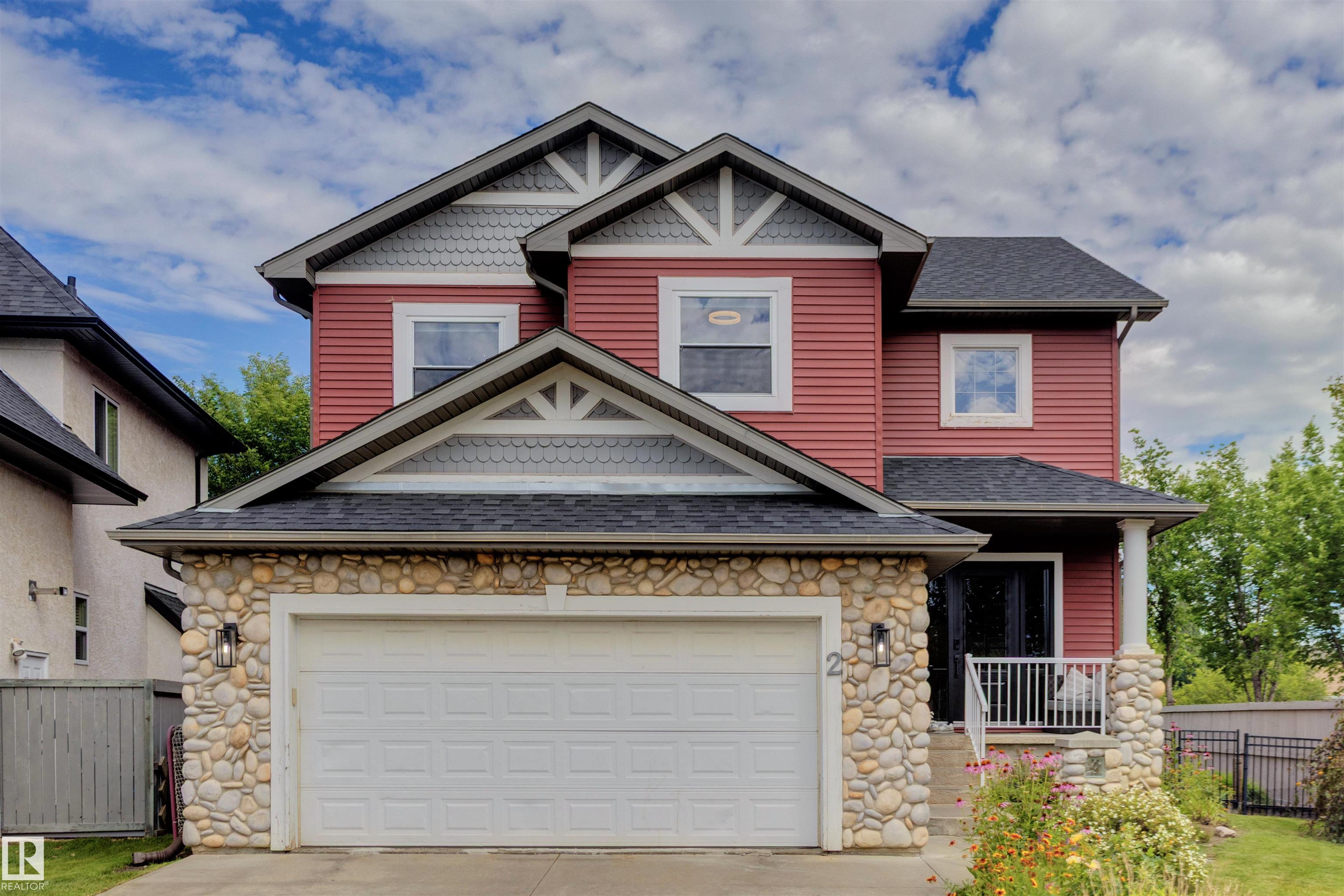 2 Hawkstone Landing, E4453032, Alberta,