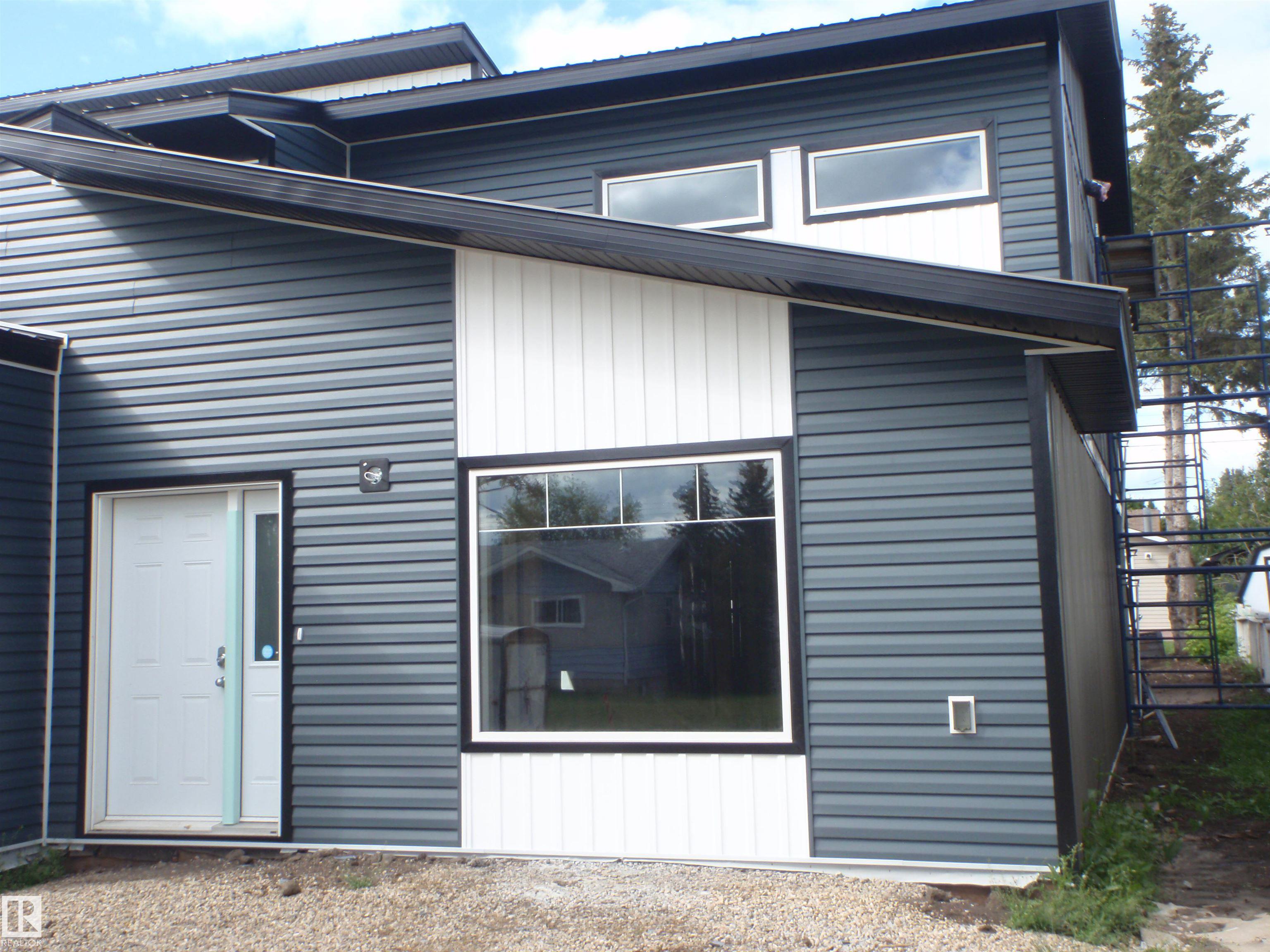 4416 55 Avenue, E4453155, Alberta,