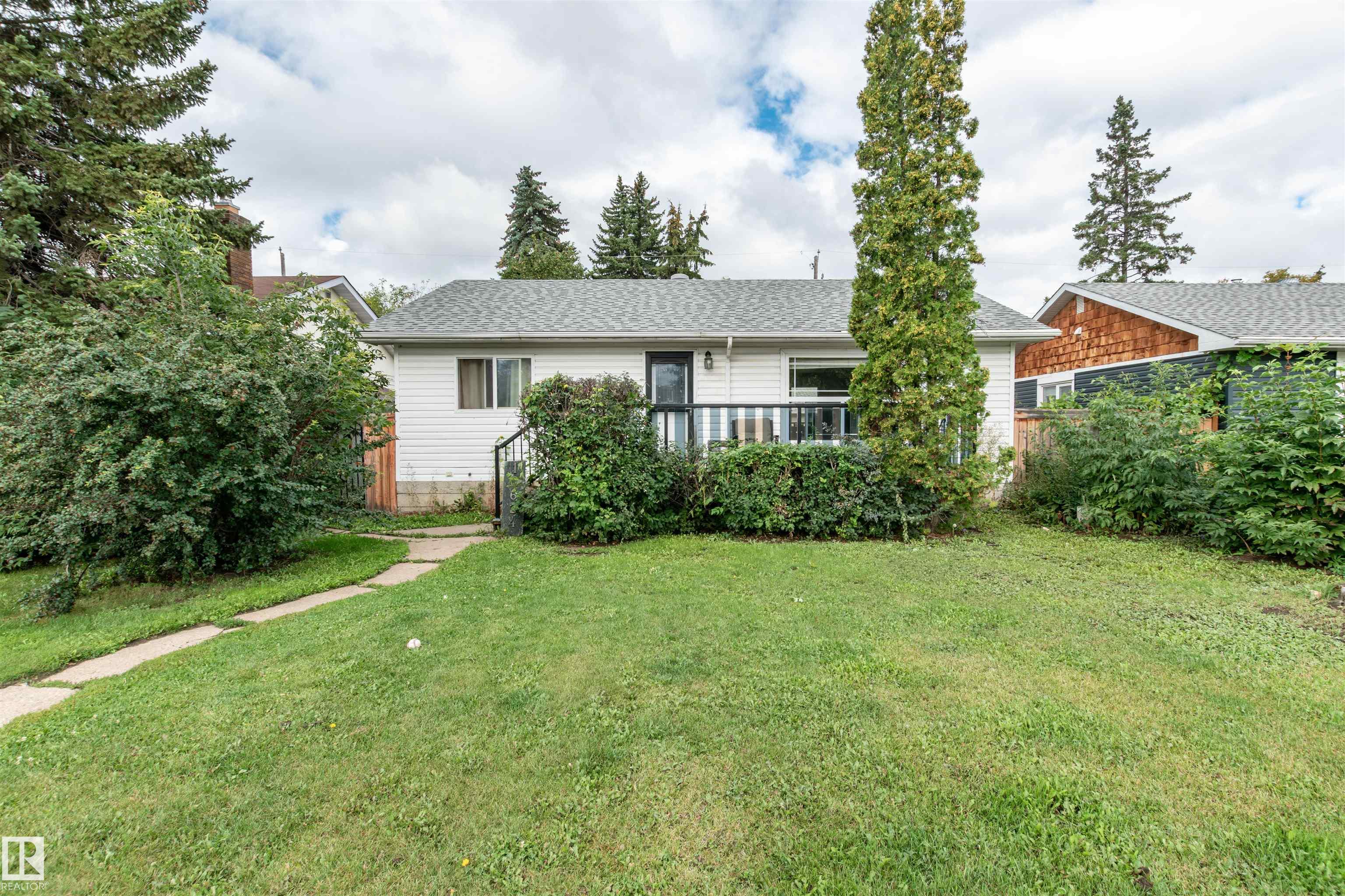 10624 40 Street, E4453229, Alberta,